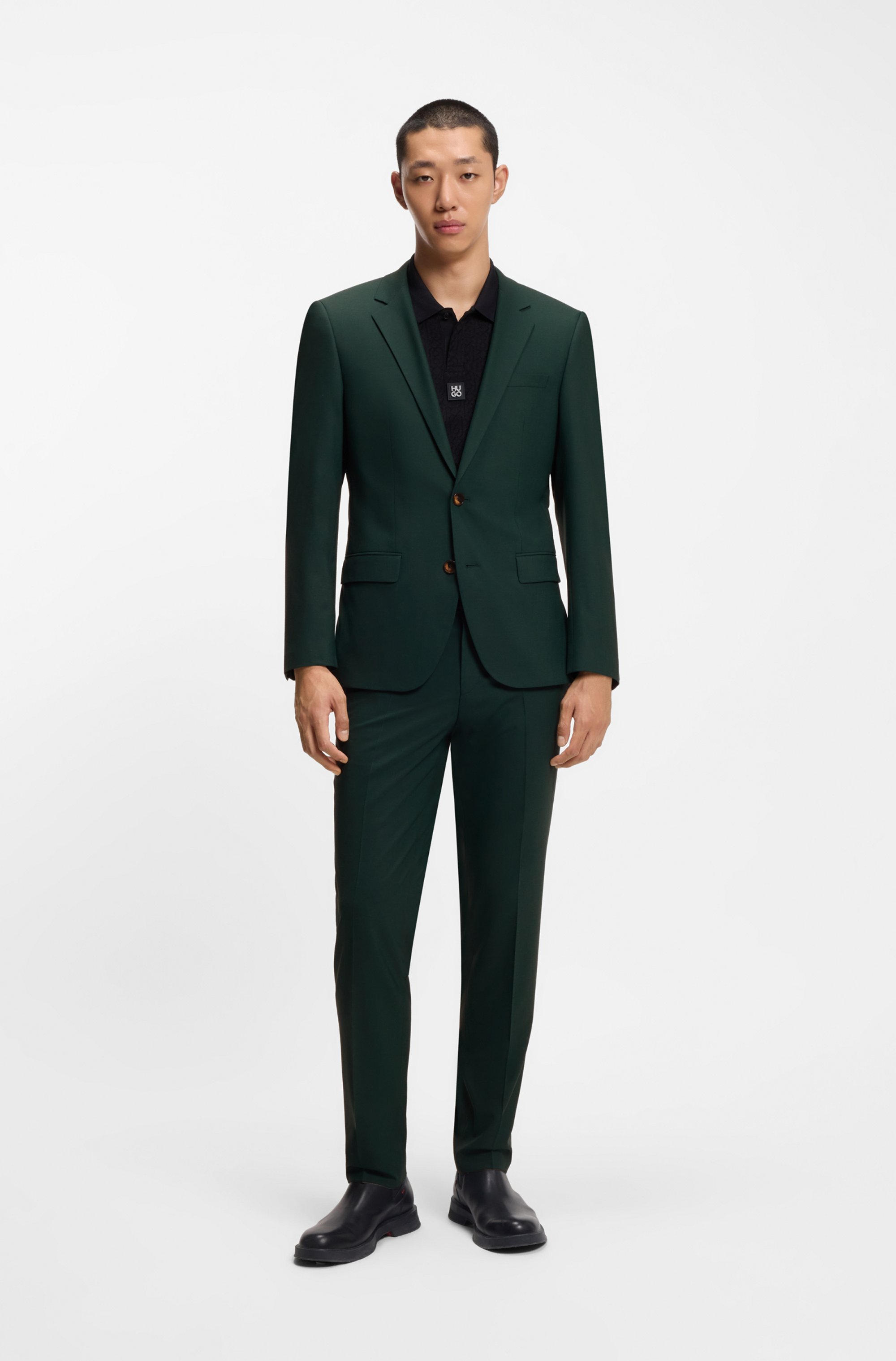 Two-piece slim-fit suit in wool-blend poplin