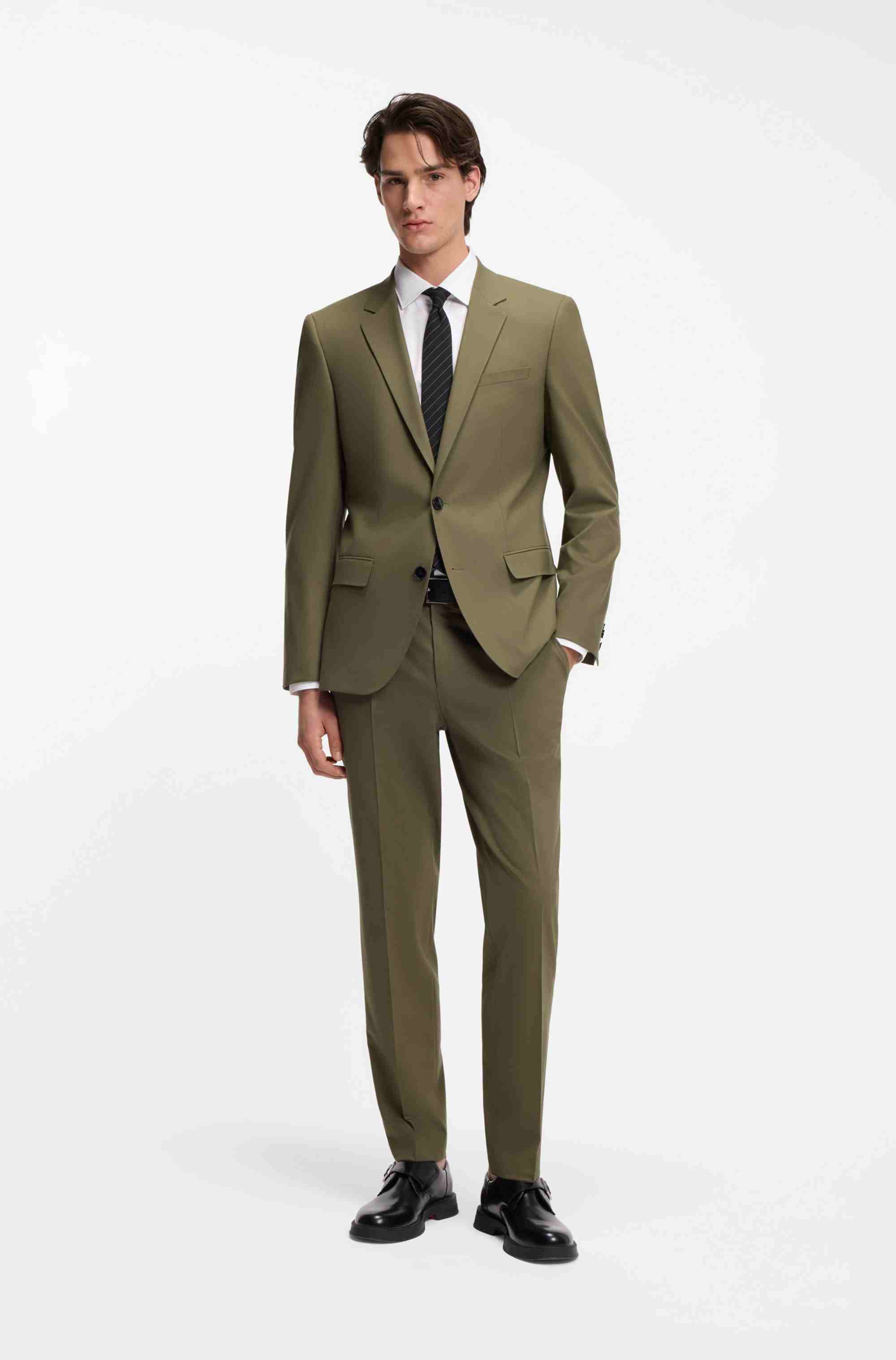 Two-piece slim-fit suit in wool-blend poplin