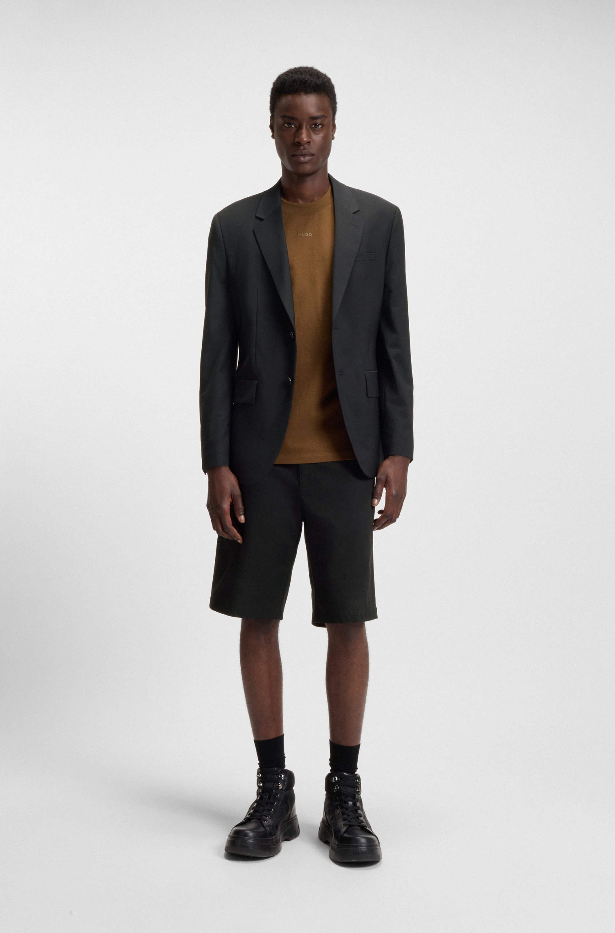 Regular-fit shorts in mercerised stretch cotton