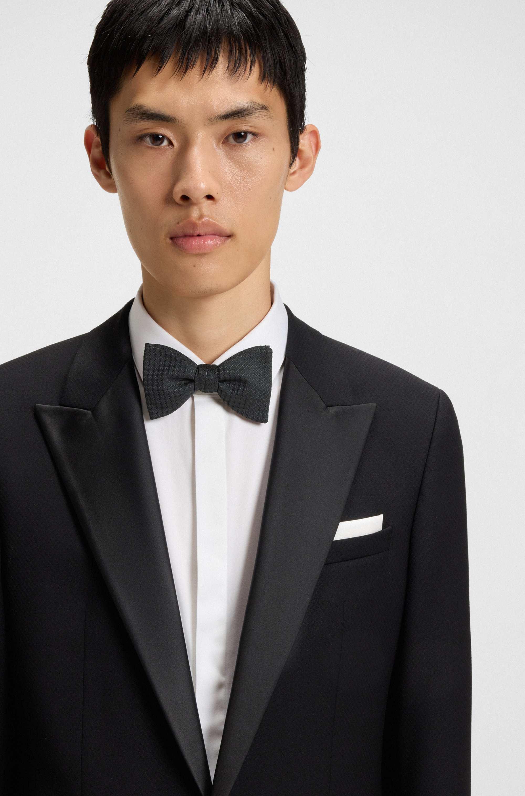 Jacquard-pattern bow tie in a silk blend