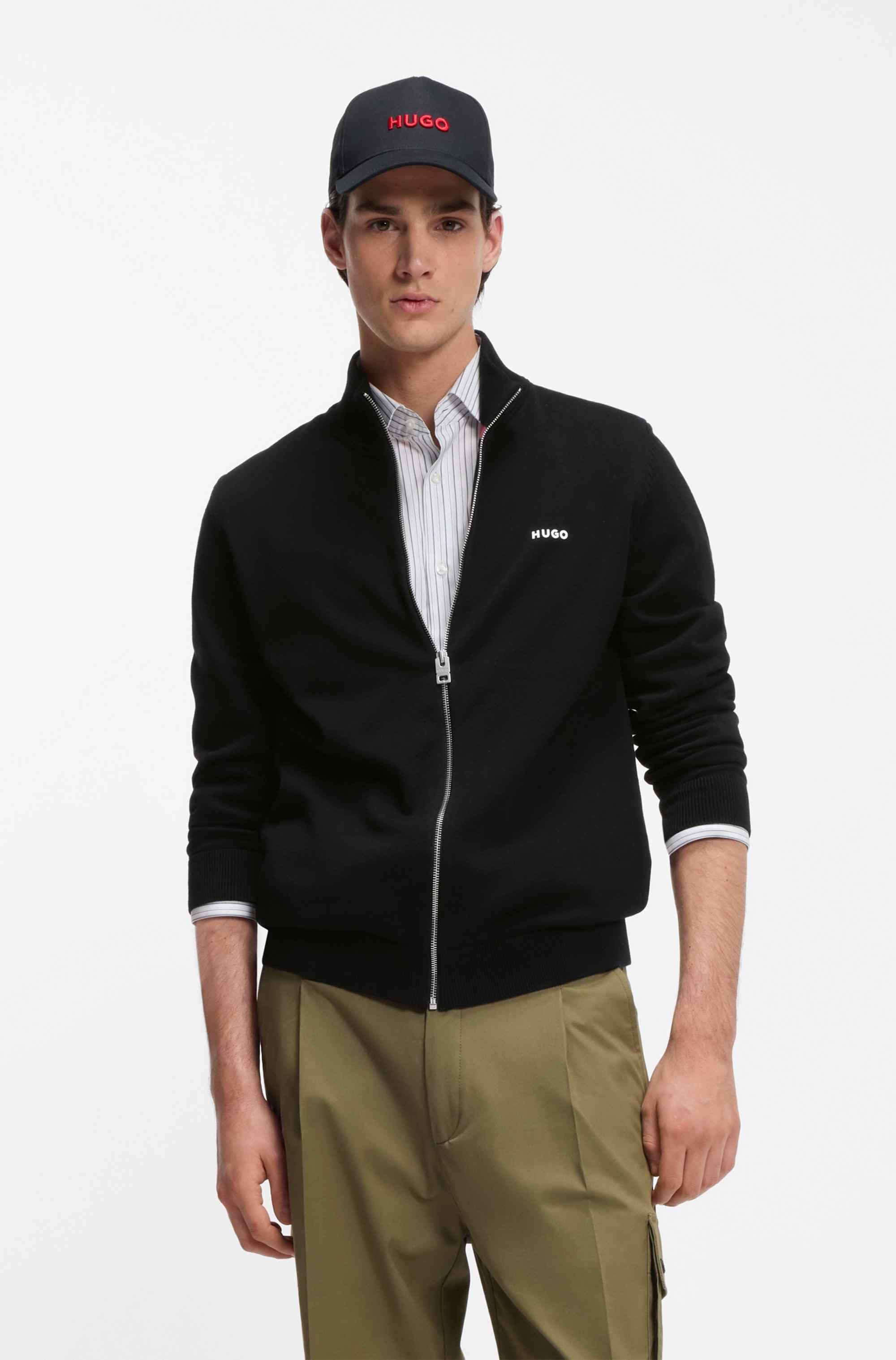 Slim-fit knitted jacket in cotton with logo detail