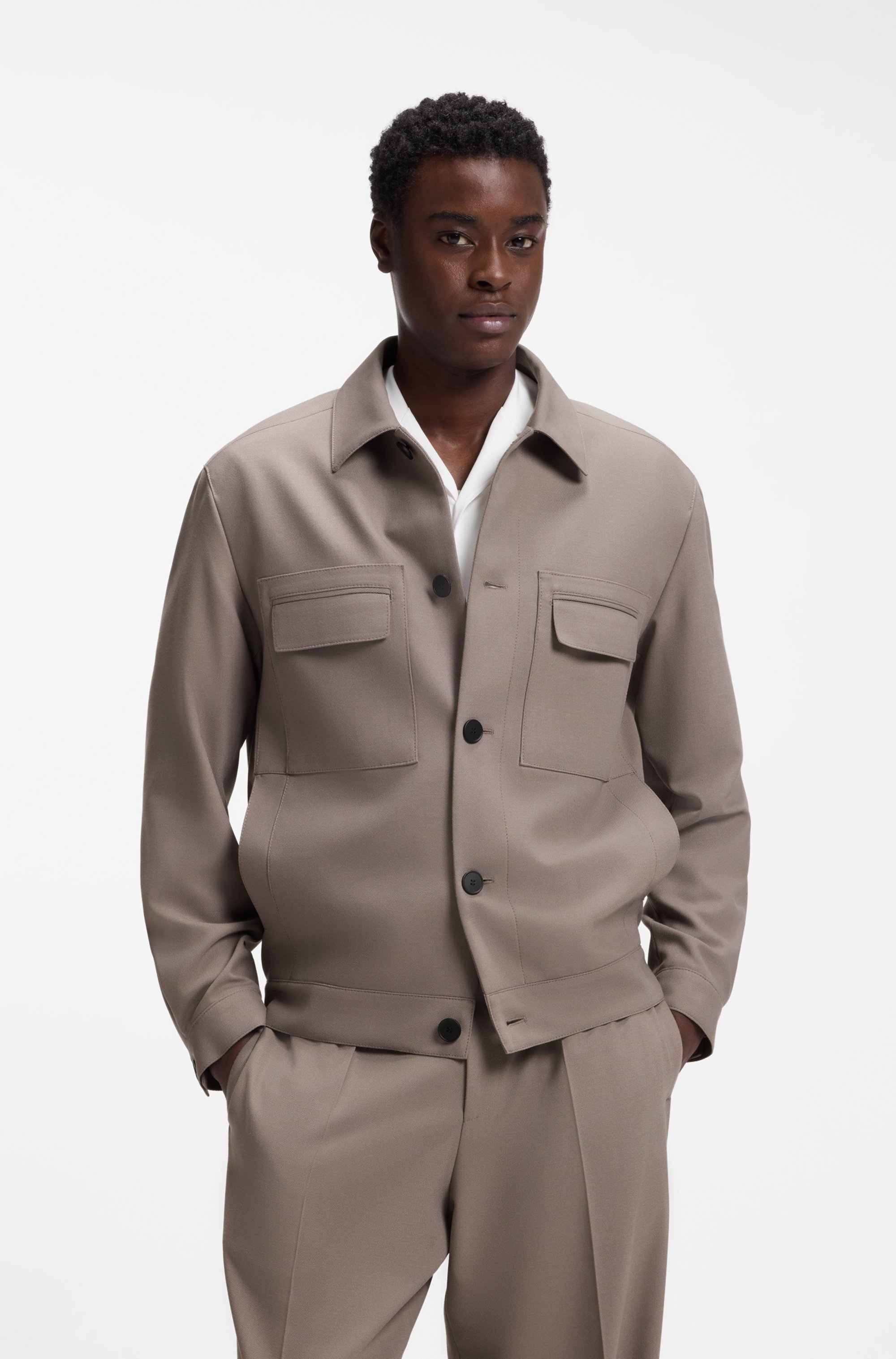 Slim-fit suit jacket in wrinkle-resistant twill
