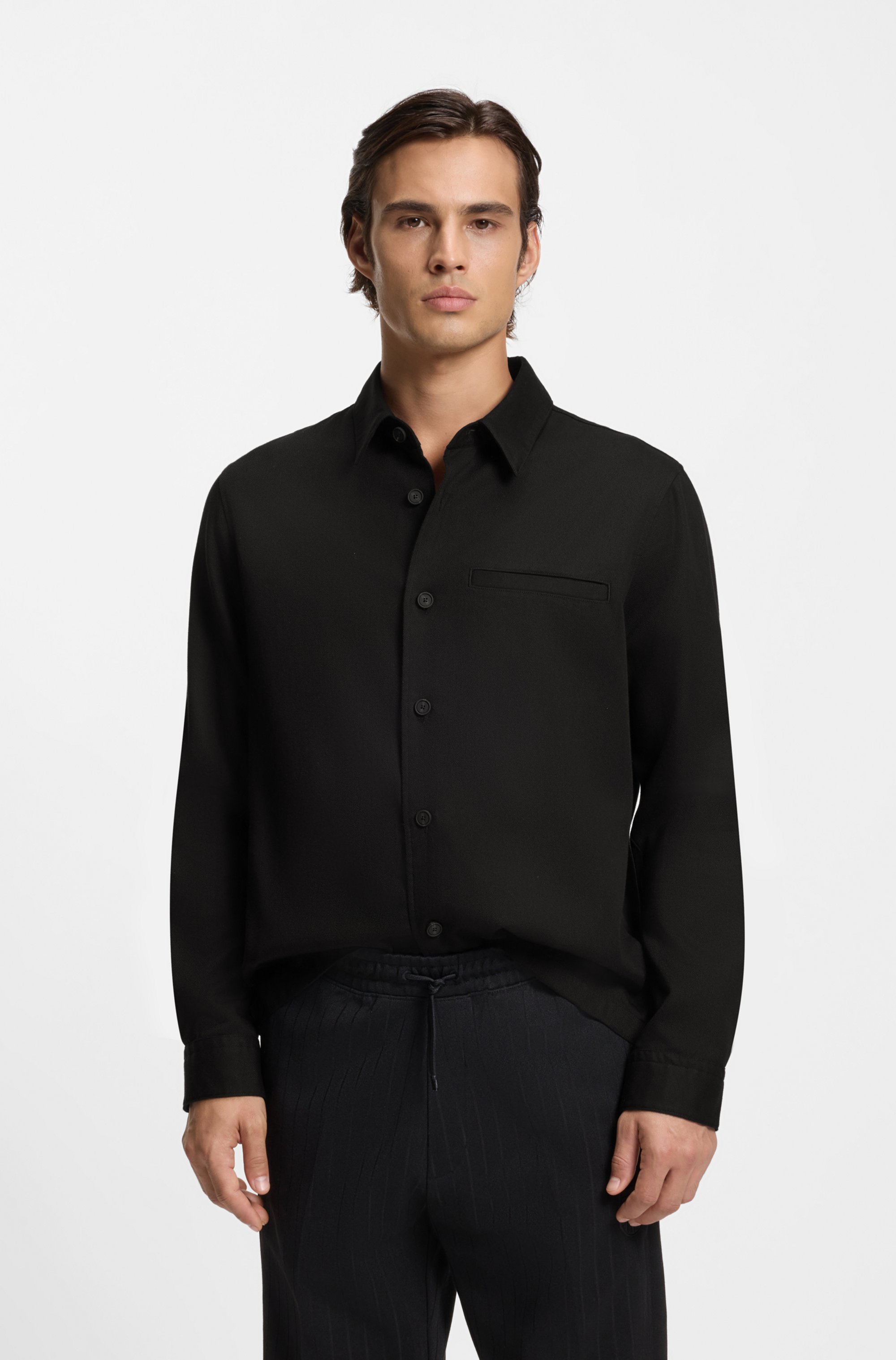 Oversized-fit overshirt in soft twill with side pockets