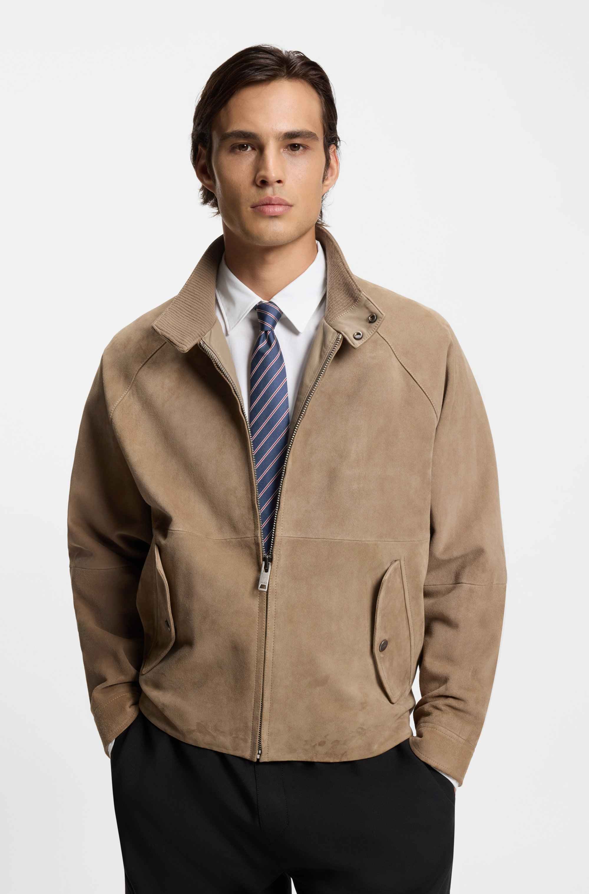 Silk tie with diagonal stripe