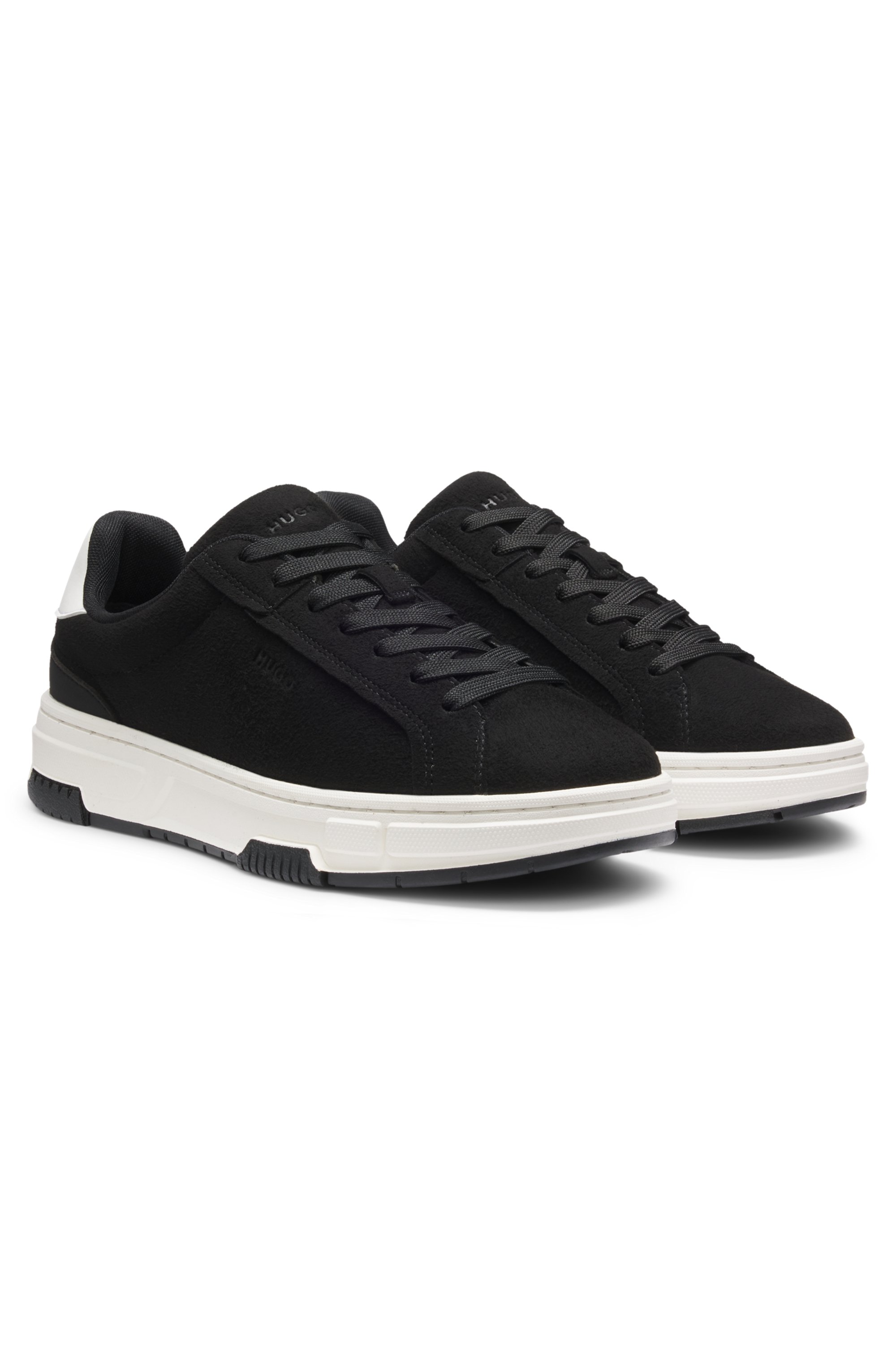 Low-top trainers in faux suede