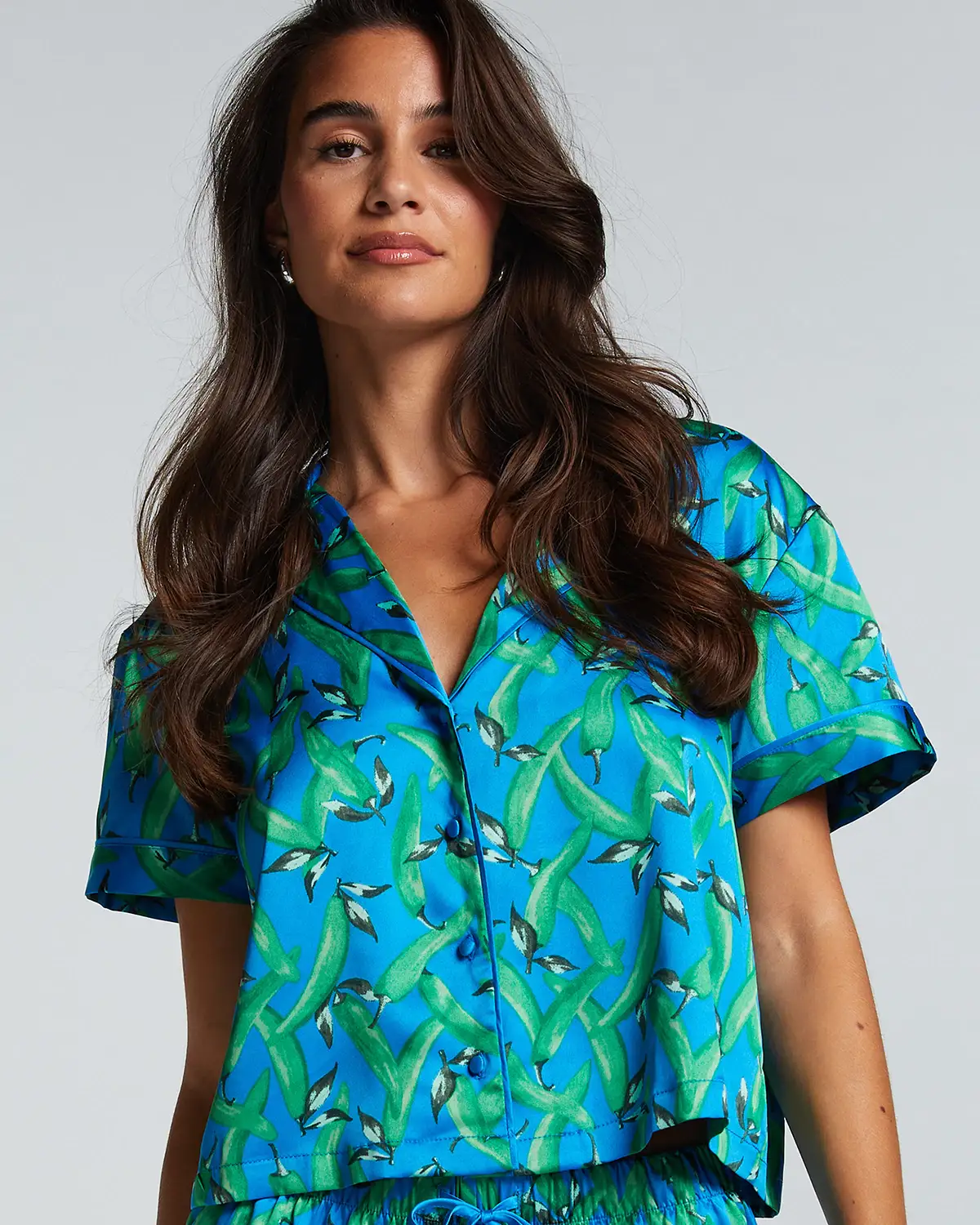 Blue Satin Short-Sleeved Jacket