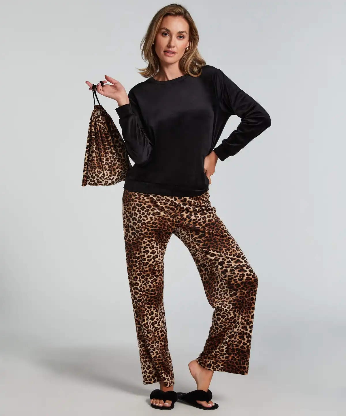 Beige Pyjama Set with Bag