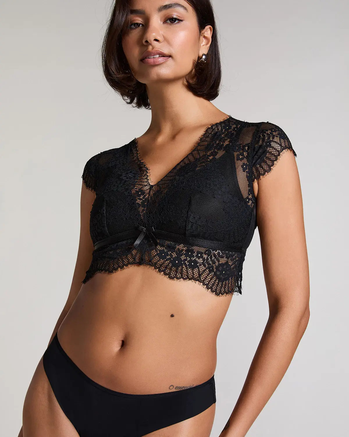 Black Daphne Bralette