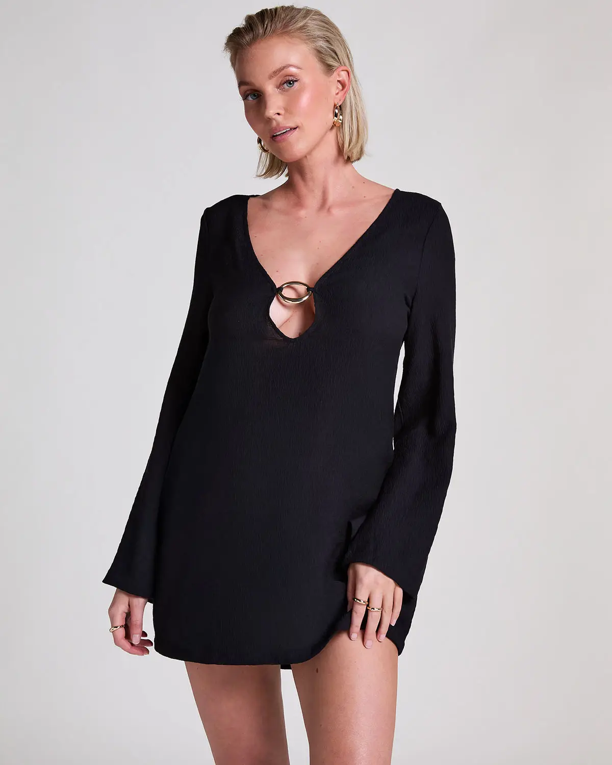 Black Beach Long-Sleeved Ring Dress