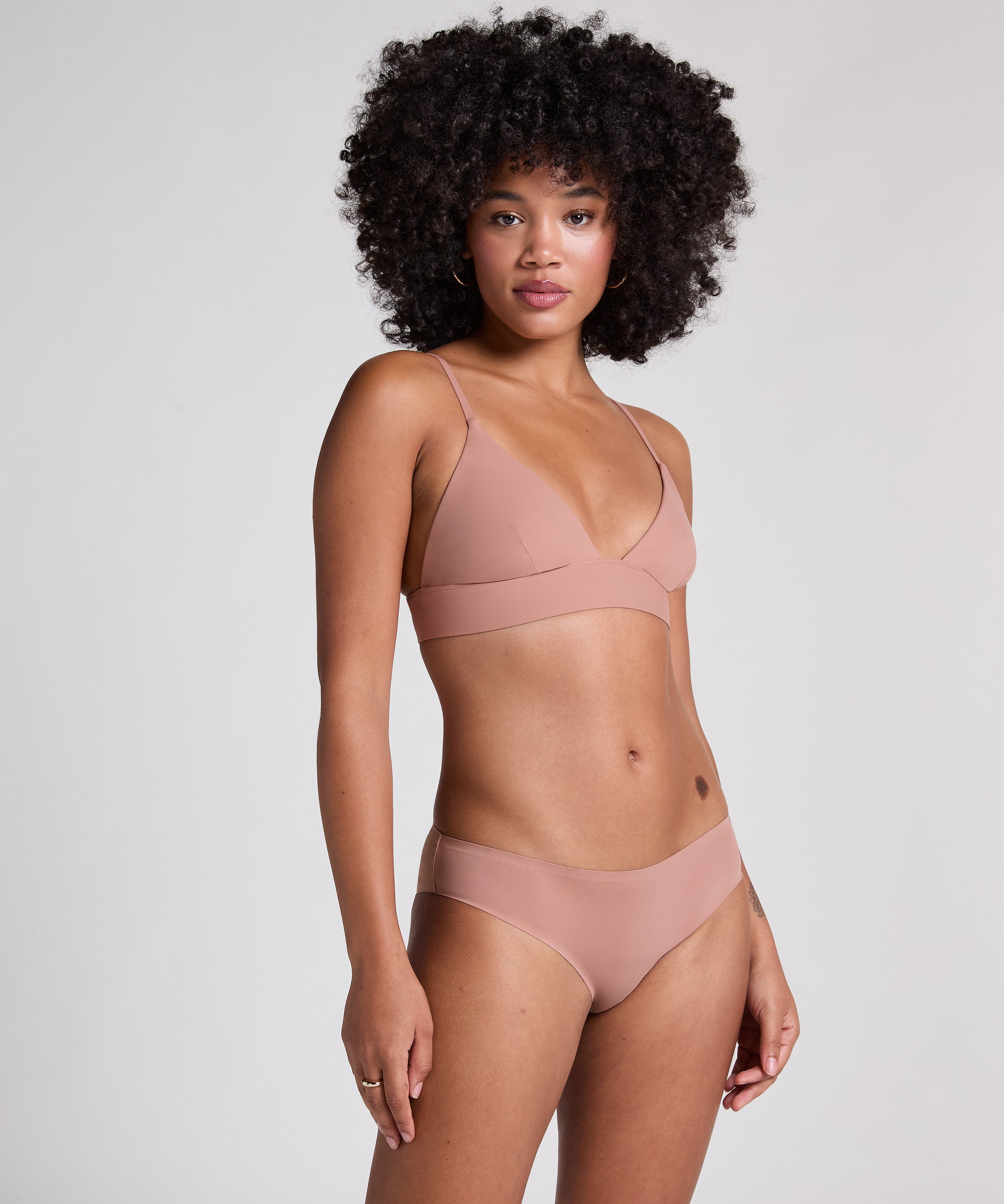 Invisible micro brazilian r