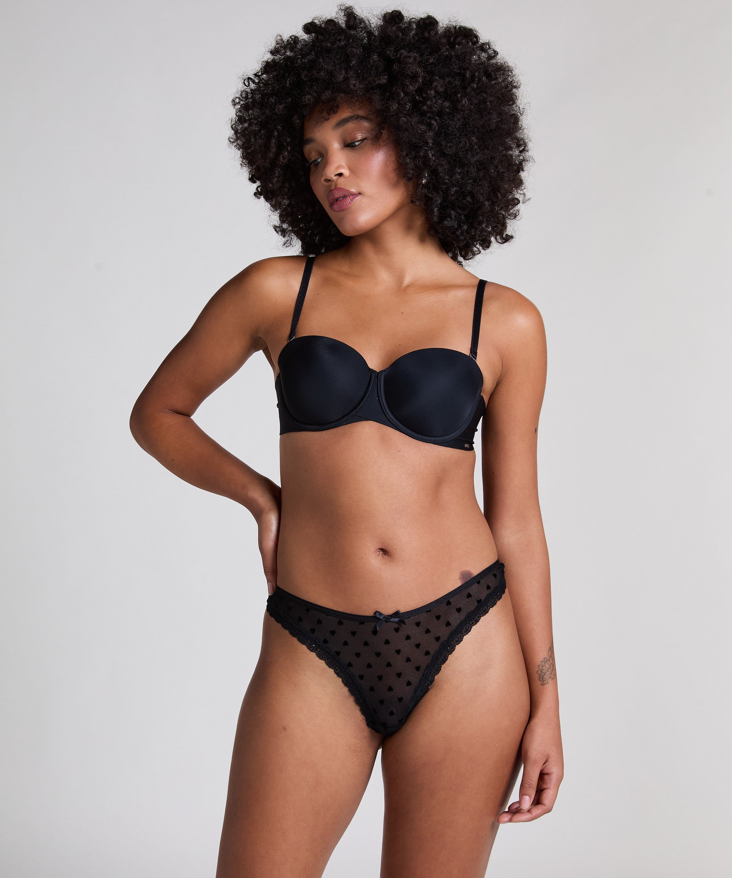 Phoebe hl string