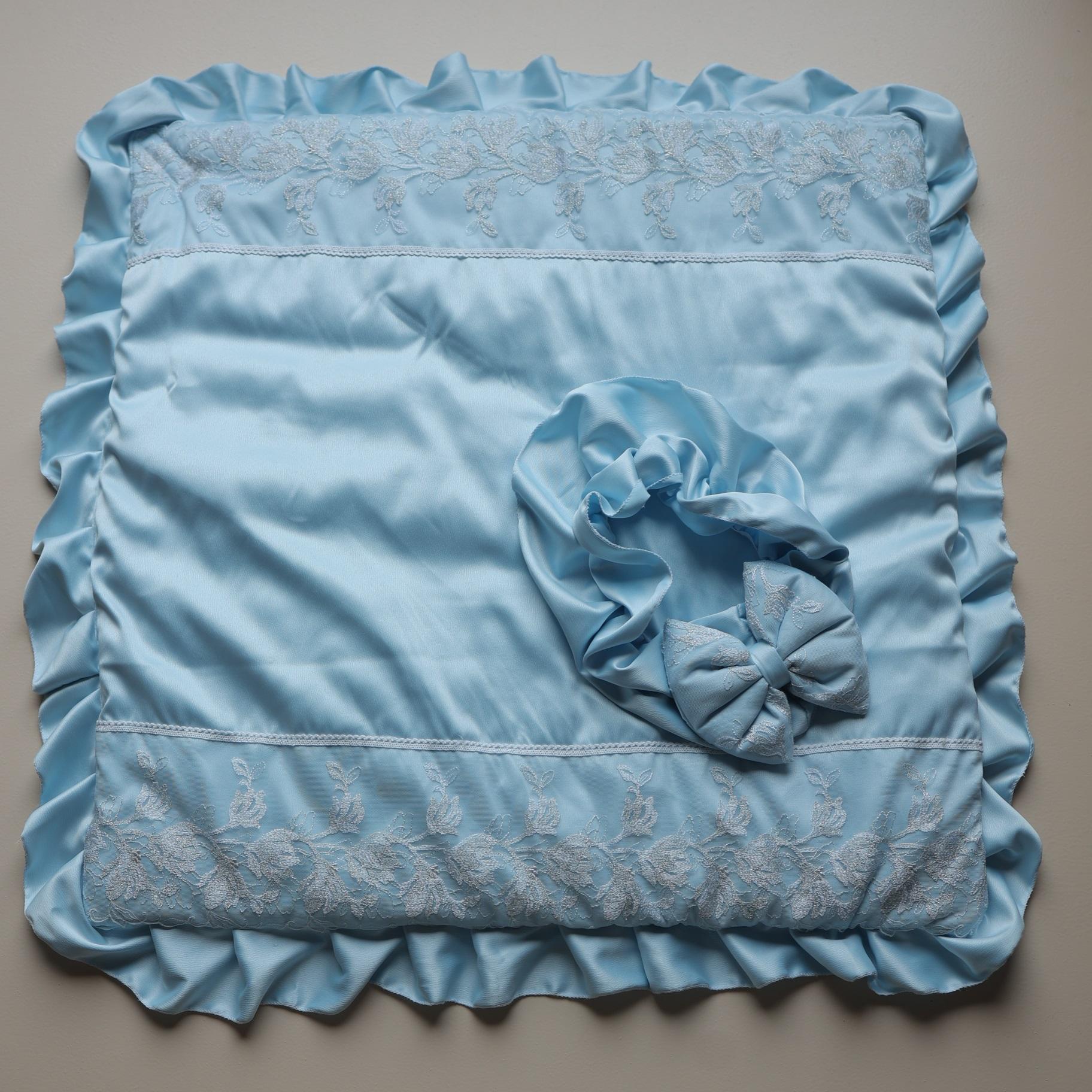 Frosted Bloom Wrap