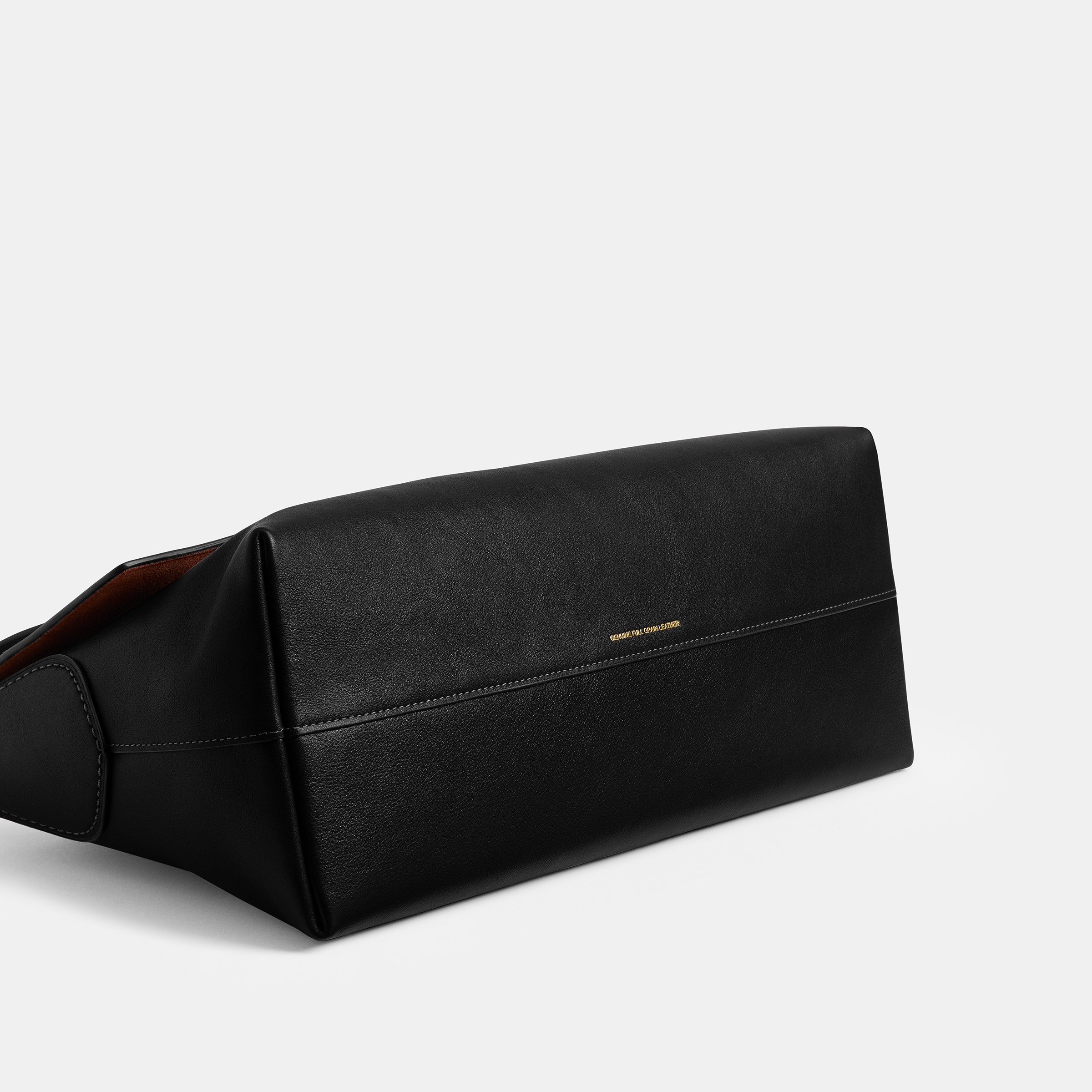 Chelsea Shoulder Bag 36