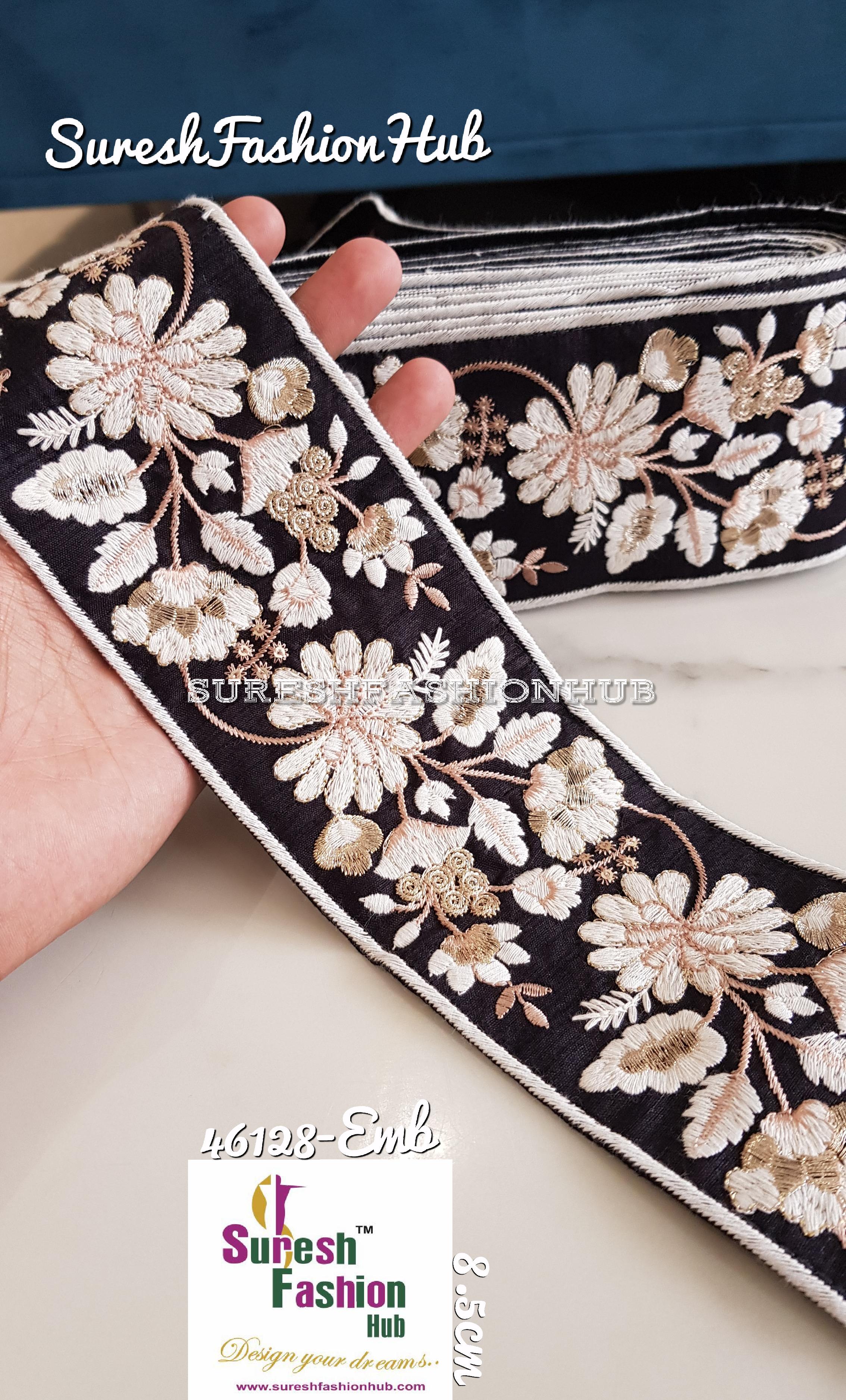 White Flowers Threaded Radiance Design Trim