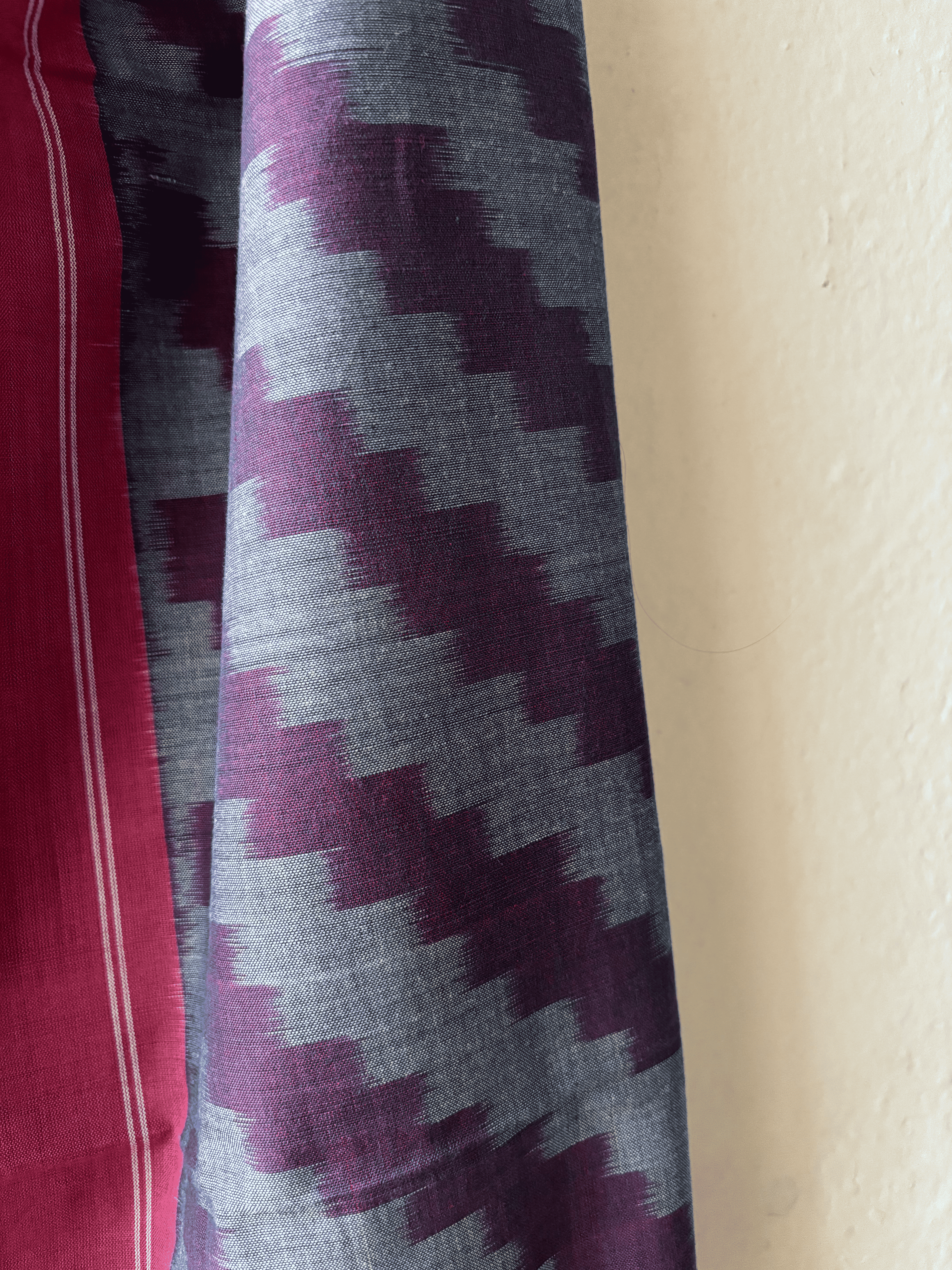 Naatural Dyes Diagonals Ikat Stole