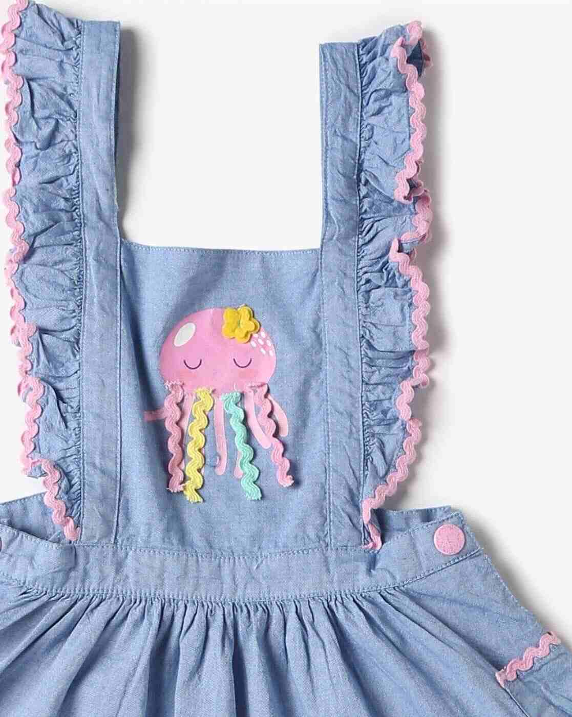 INF FRENDZ | Printed T-Shirt & Applique Dungaree Set|6