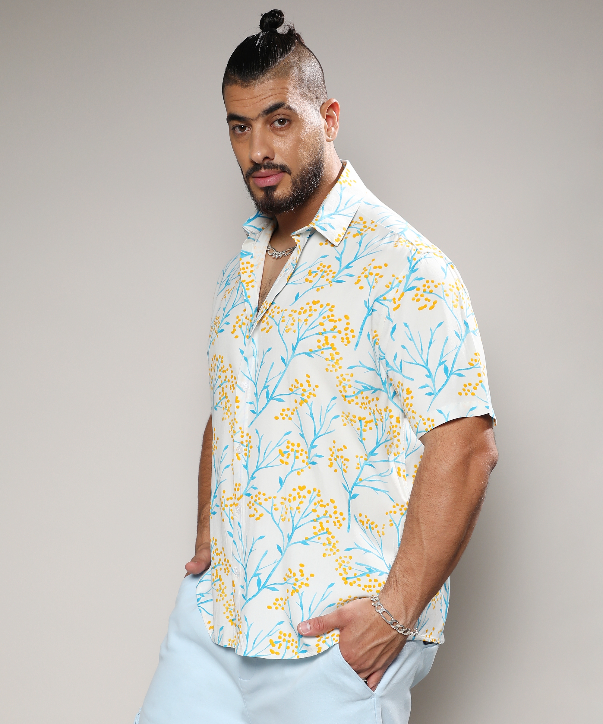 Instafab Plus | Men's Multicolour Floral Strokes Shirt