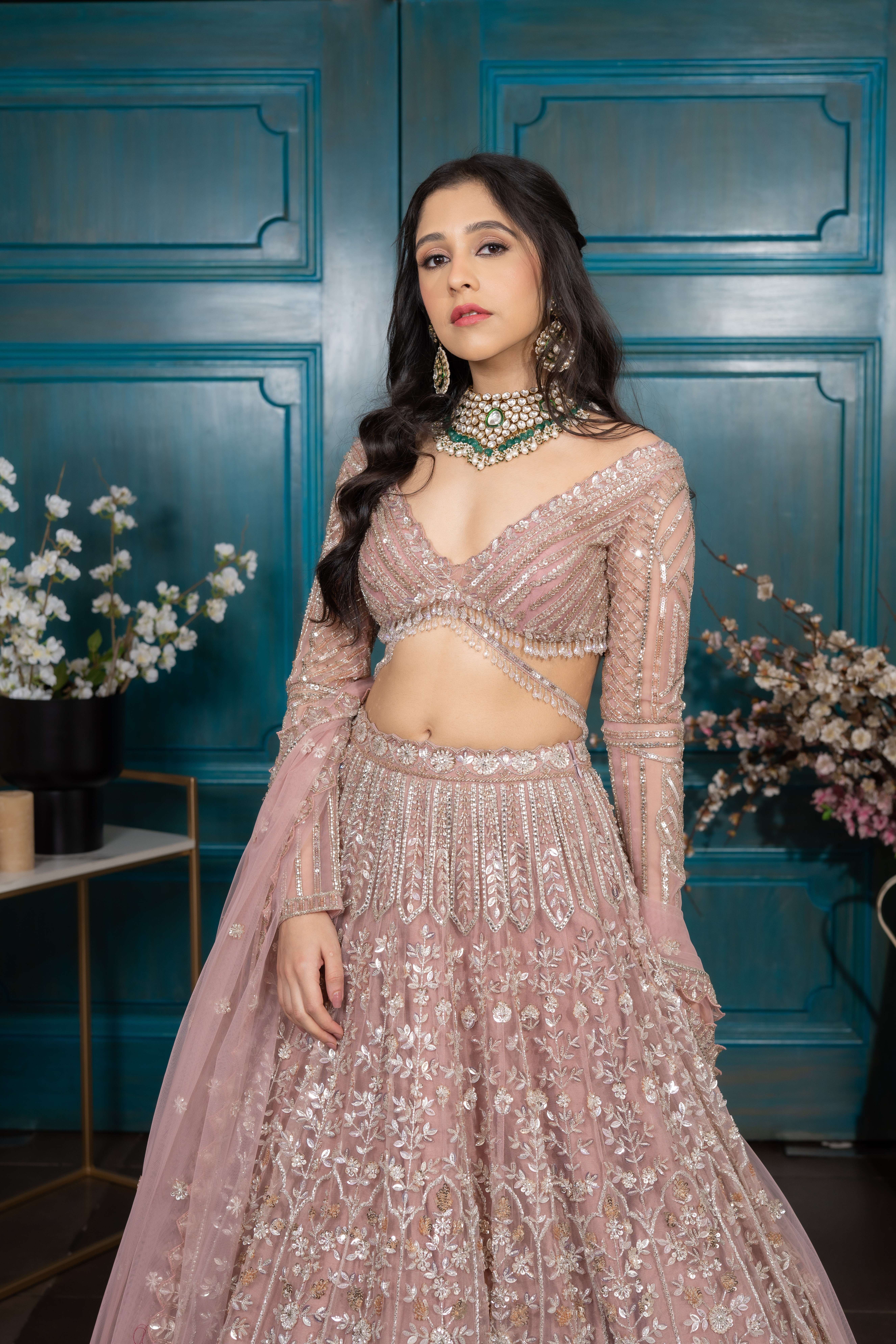 Biscotti Lehenga