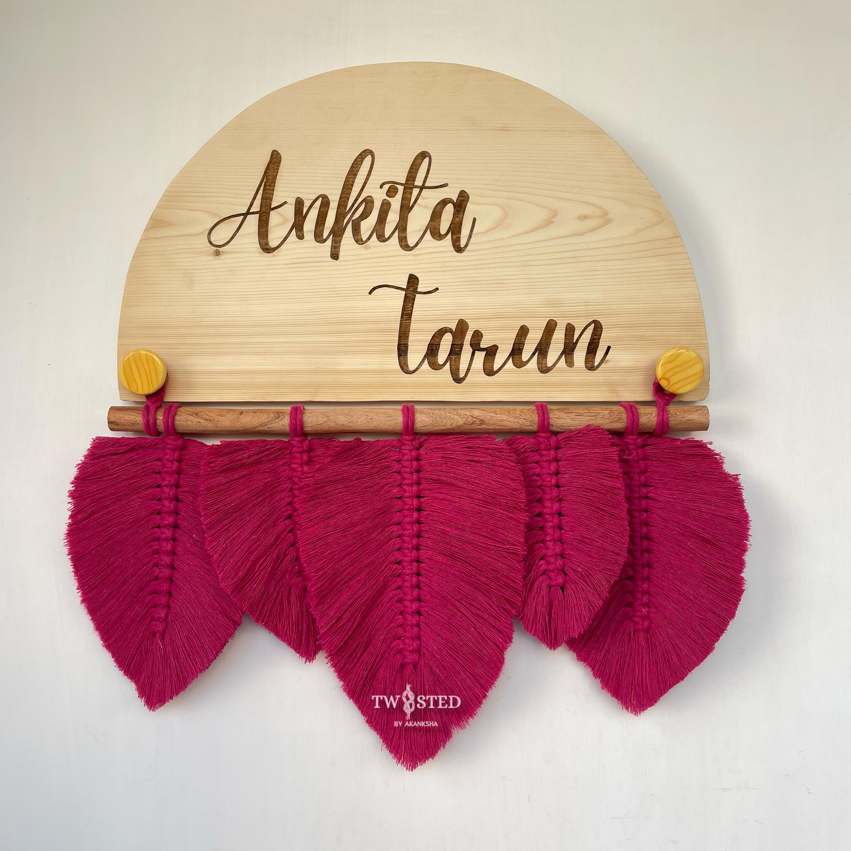 Macrame Leaf - Wooden Nameplate