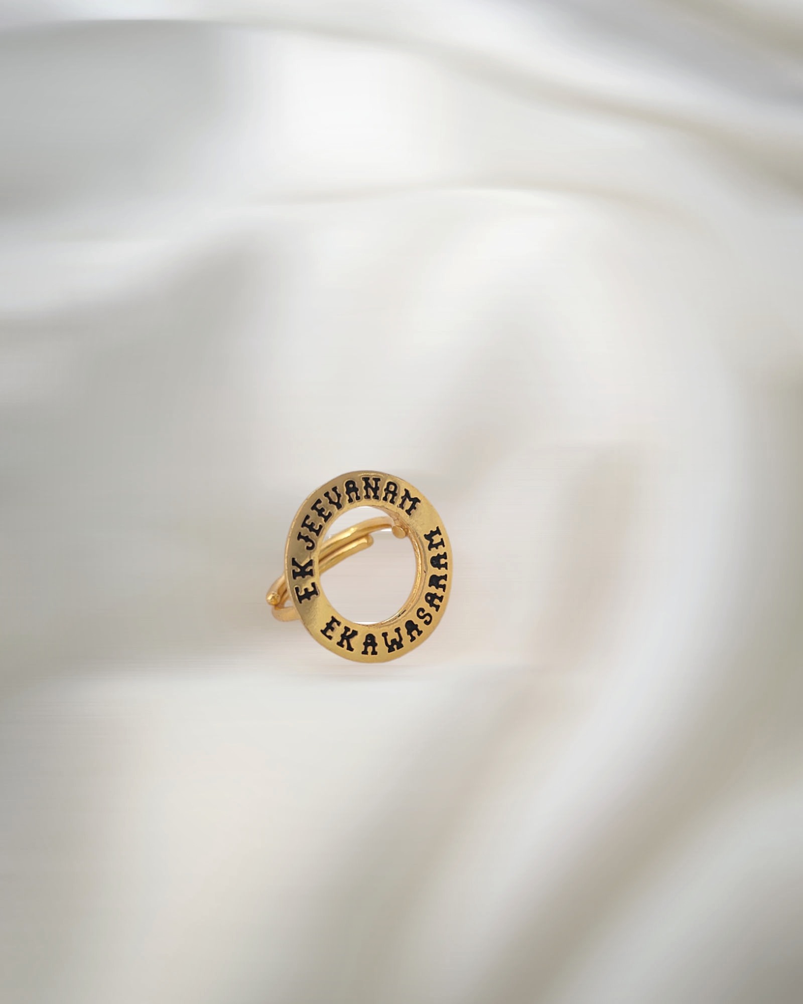 THE CIRCLE OF LIFE RING