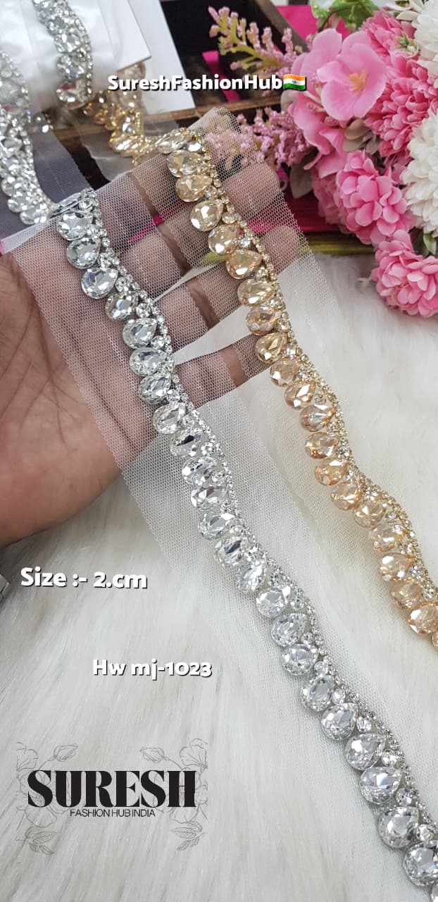 Silver Handmade Scalloped Rhinestone Border on Net – M.J-1023