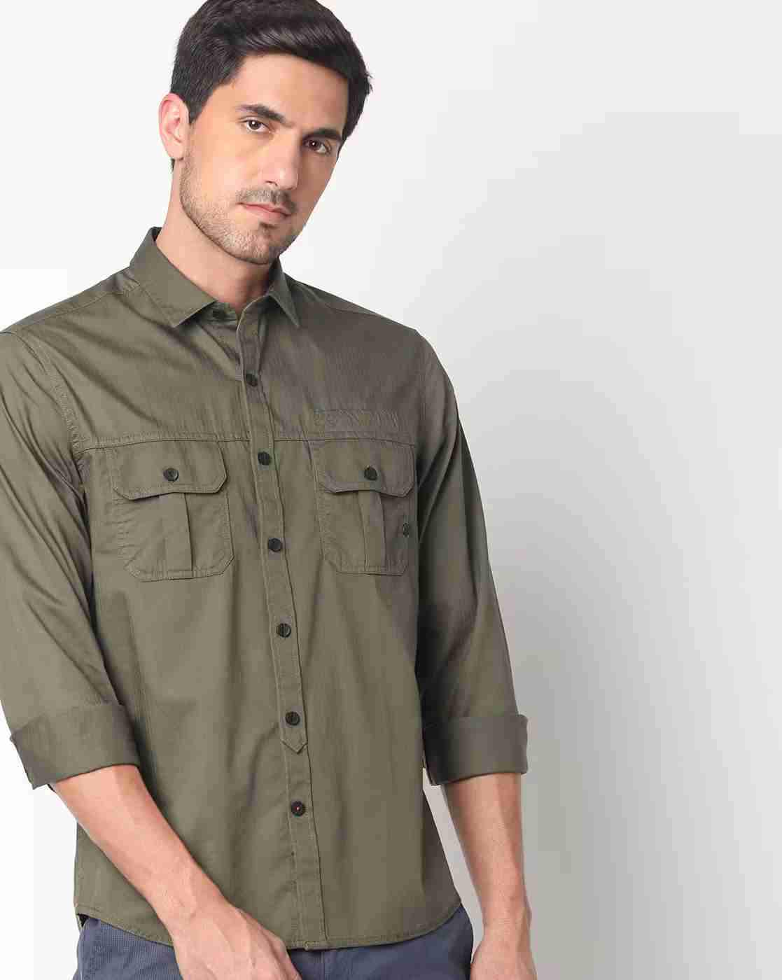 Slim Fit Shirt with Buttoned Flap Pockets