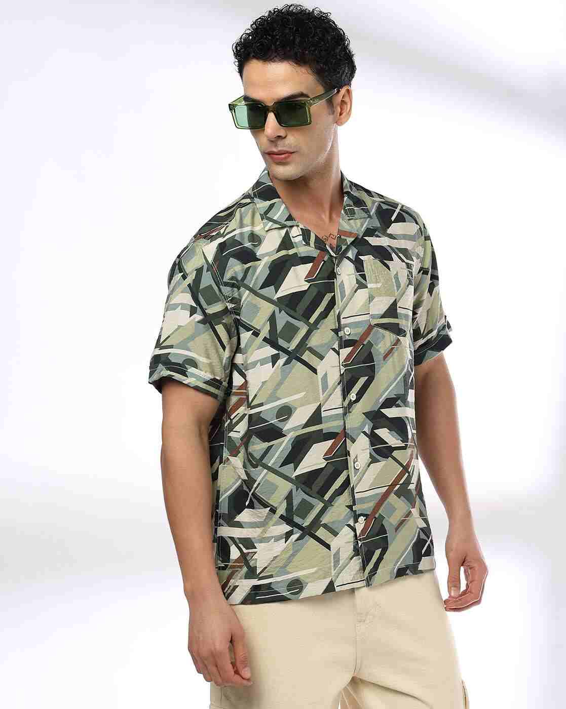 Men Printed Slim Fit Cotton Shirt with Patch Pocket
