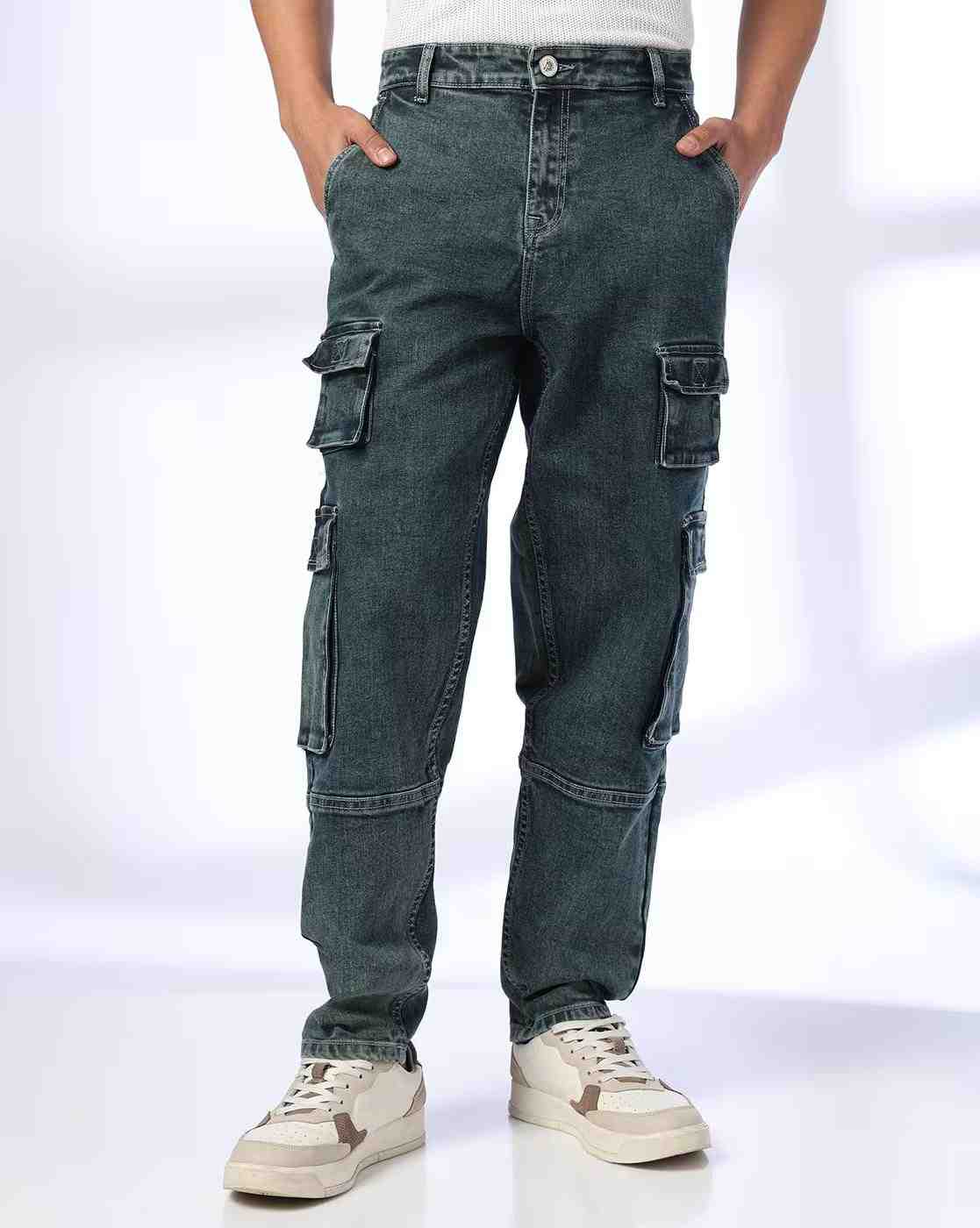 Men Lightly Washed Cargo Pants