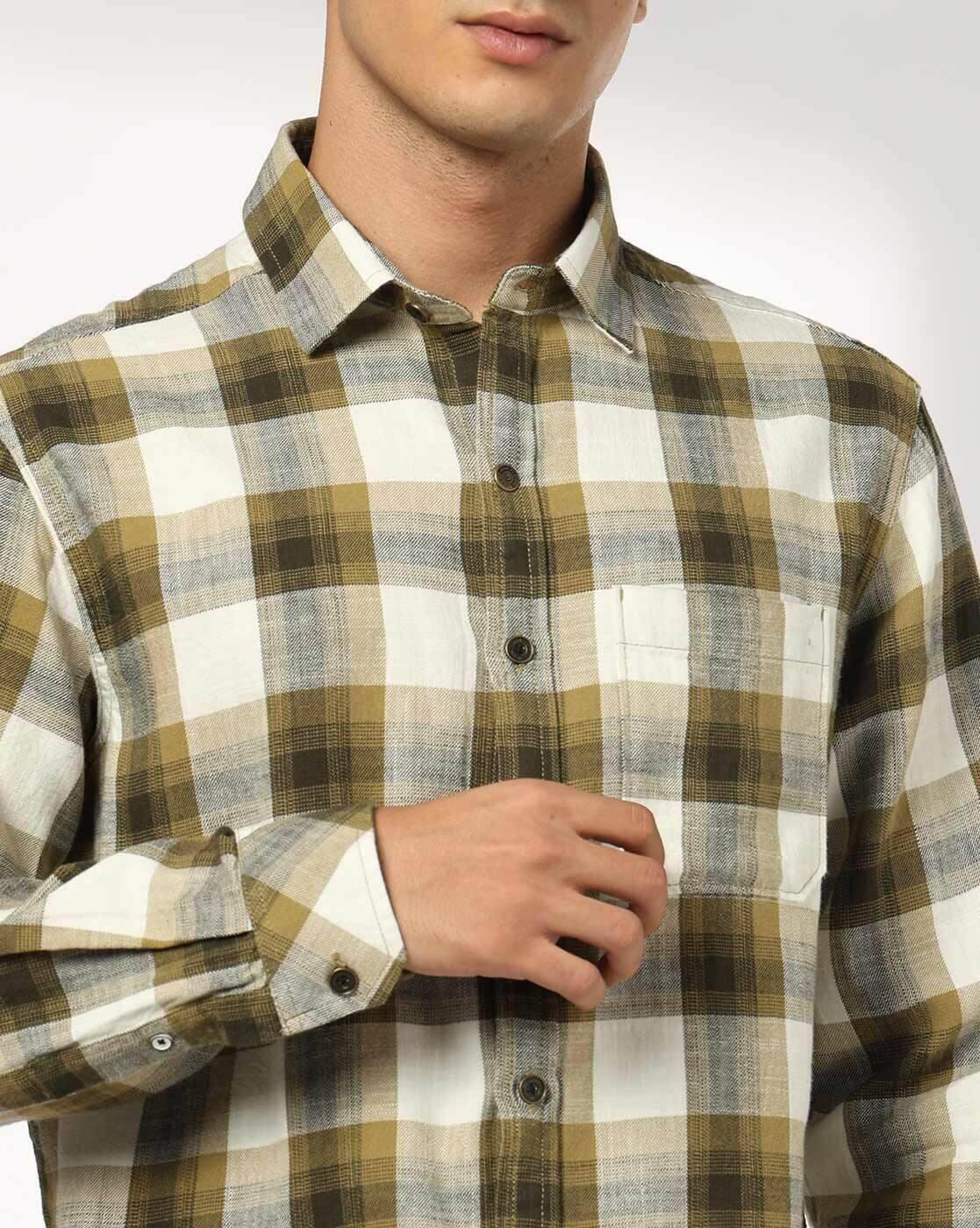 JOHN PLAYERS JEANS | Men Checked Slim Fit Cotton Shirt with Patch Pocket|4
