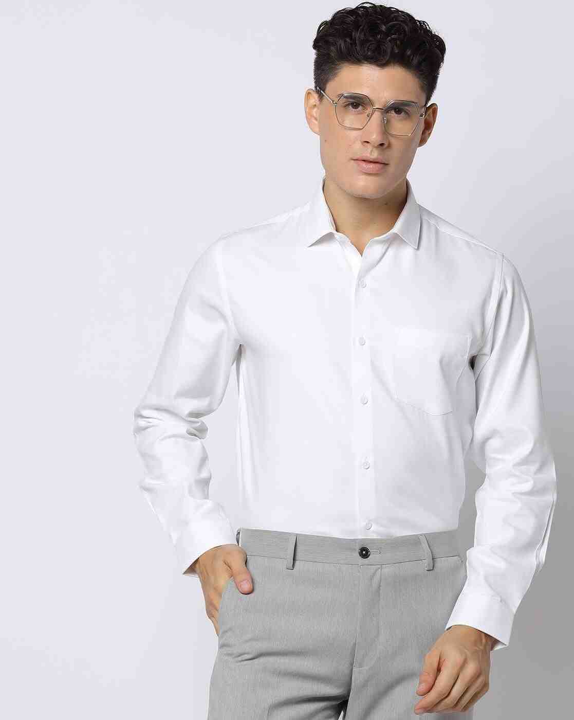 Men Slim Fit Shirt with Patch Pocket