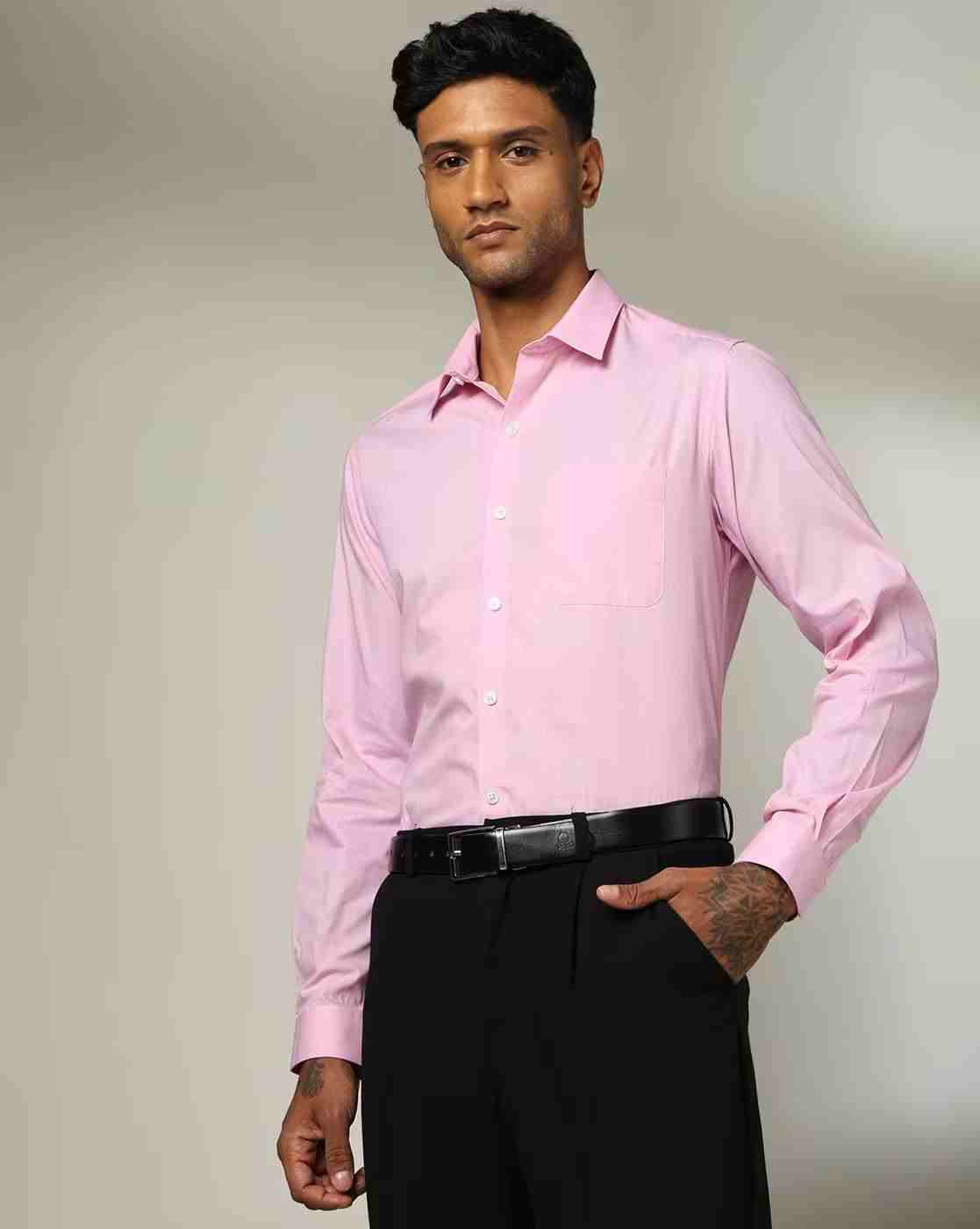 Men Slim Fit Shirt with Patch Pocket