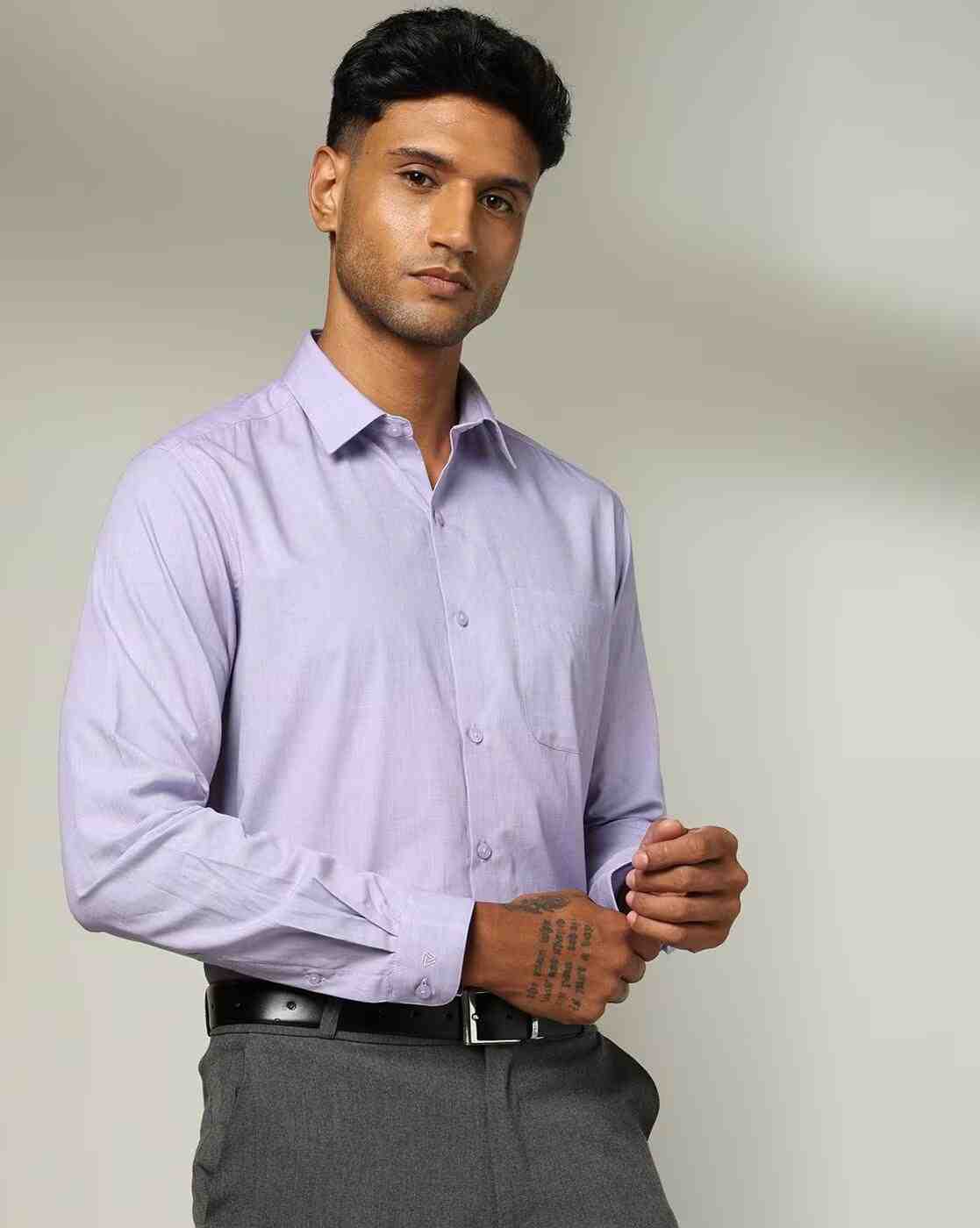 Men Slim Fit Shirt with Patch Pocket