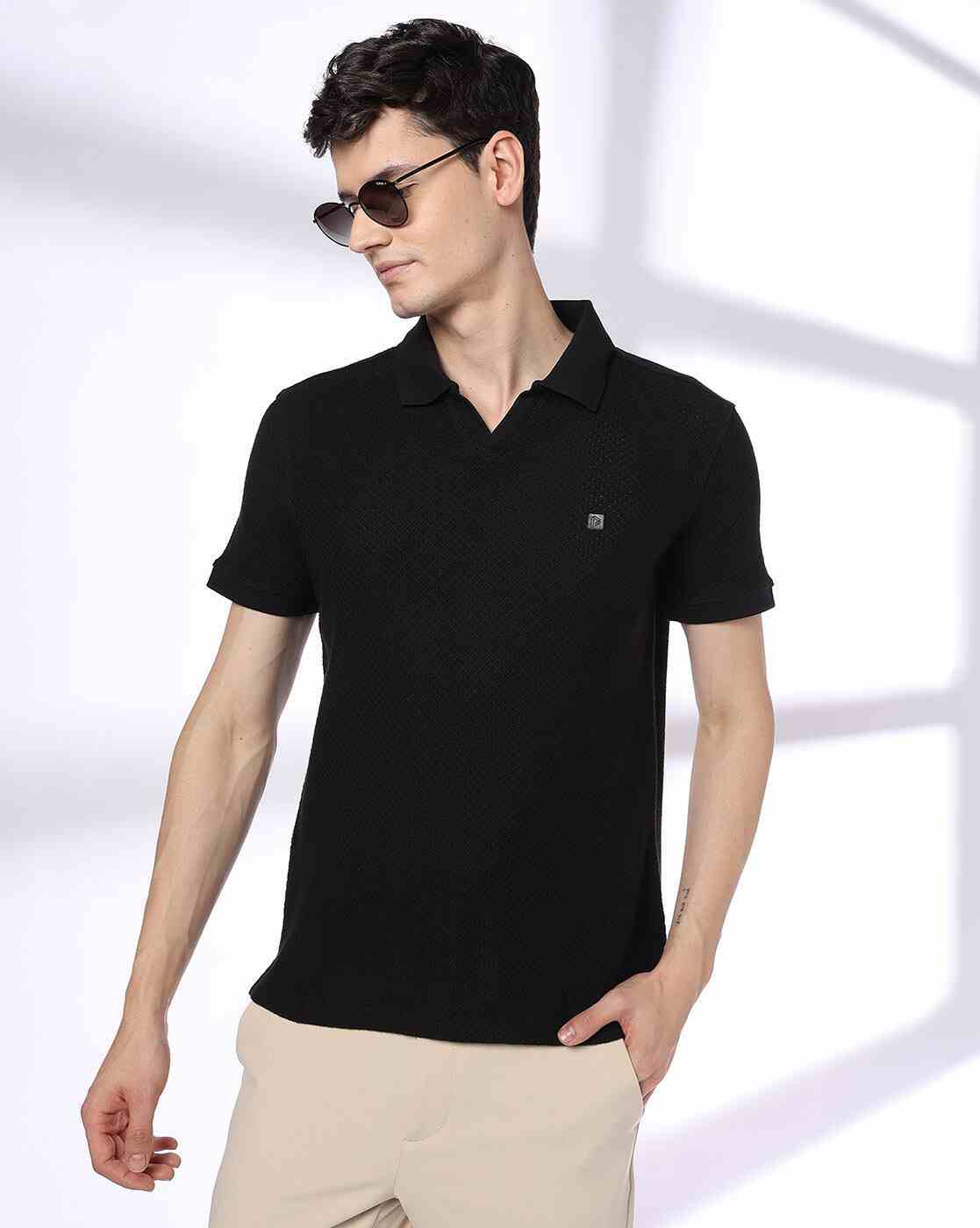 Men Knitted Slim Fit Polo T-Shirt