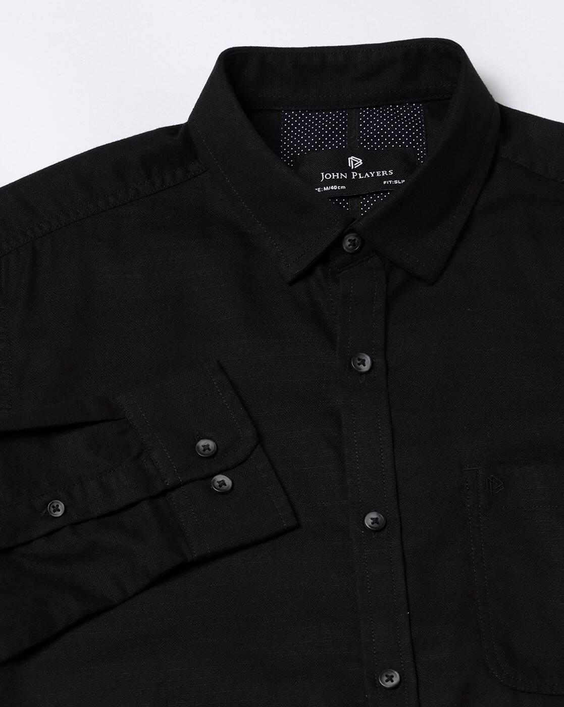 Men Slim Fit Shirt with Patch Pocket