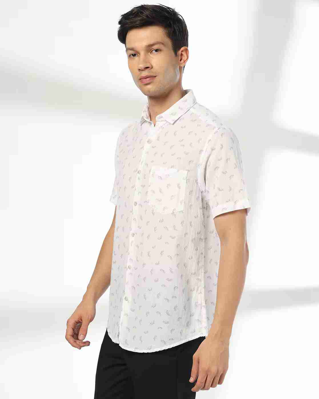 JOHN PLAYERS | Men Leaf Print Slim Fit Shirt with Patch Pocket|1