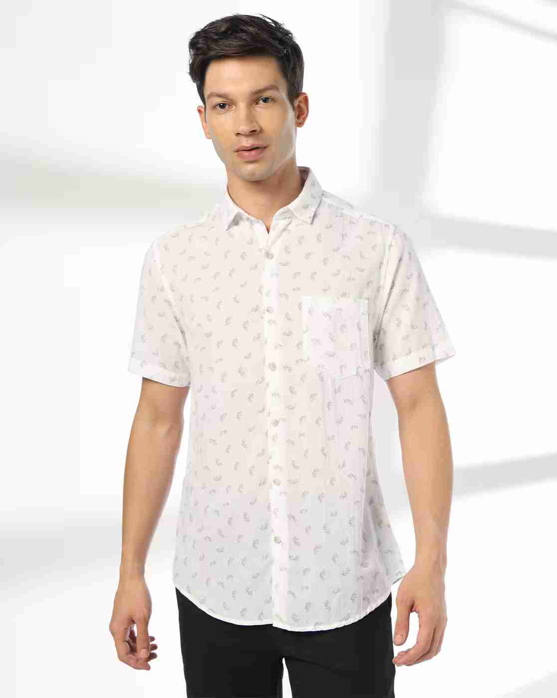 JOHN PLAYERS | Men Leaf Print Slim Fit Shirt with Patch Pocket|3