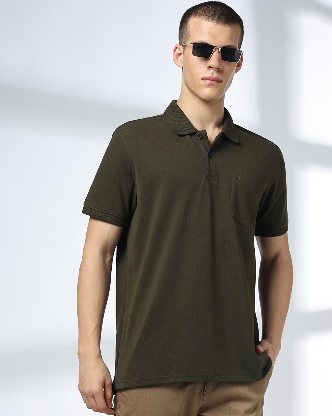 Men Slim Fit Polo T-Shirt with Patch Pocket