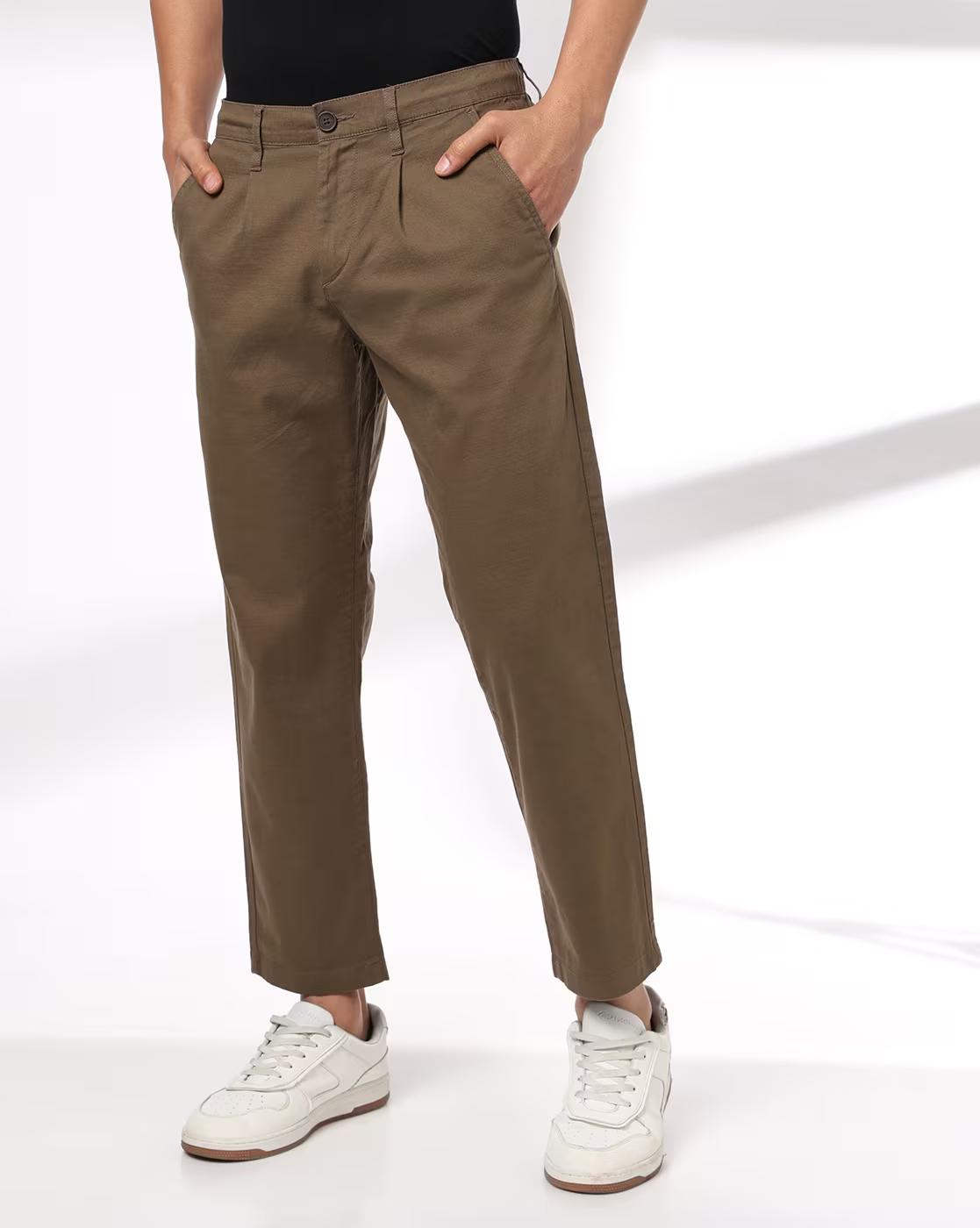 Men Comfort Fit Pleated Chinos