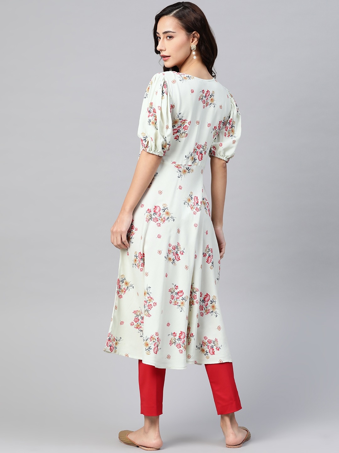Jompers | Jompers flared floral Print kurta with puff sleeves 2