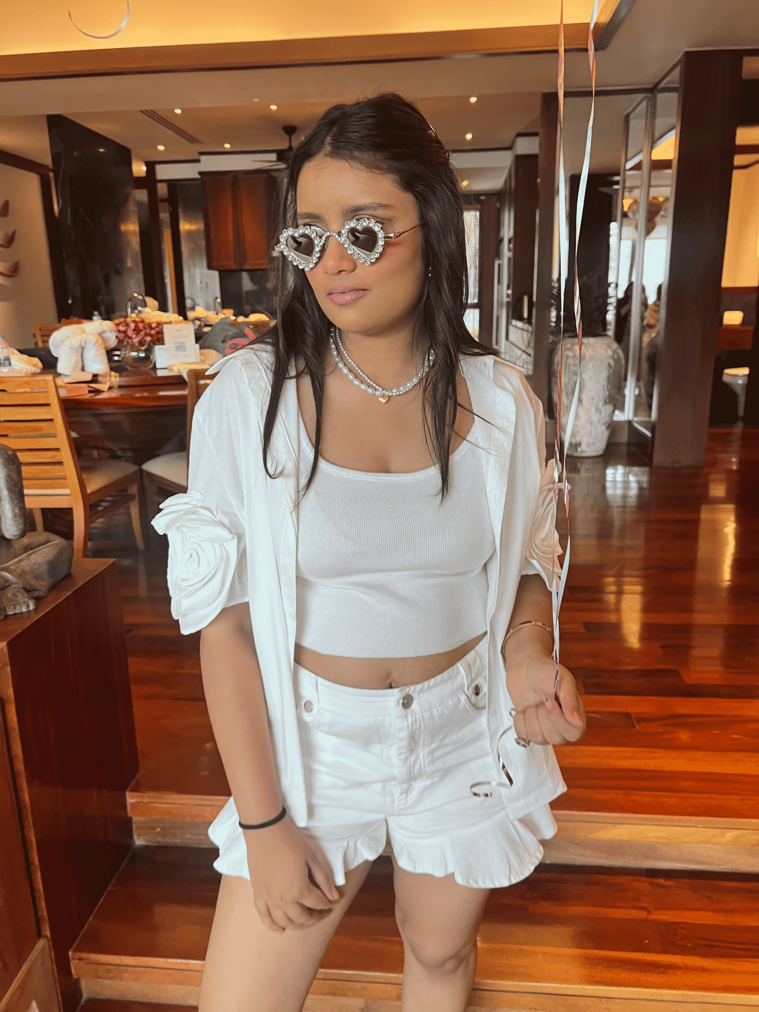 Double pearl Girl necklace