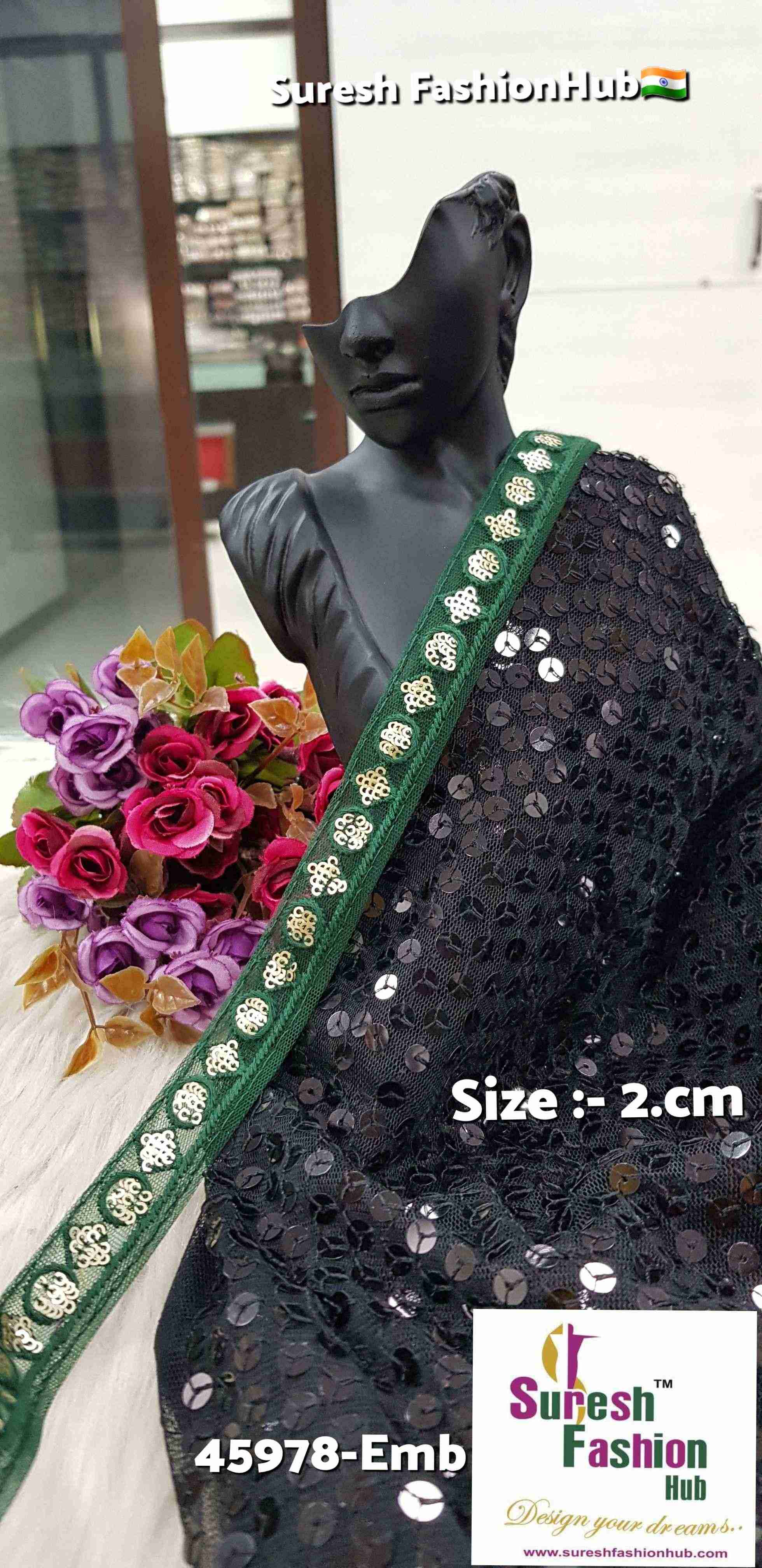 Geometric Pearl Bottle Green Lace