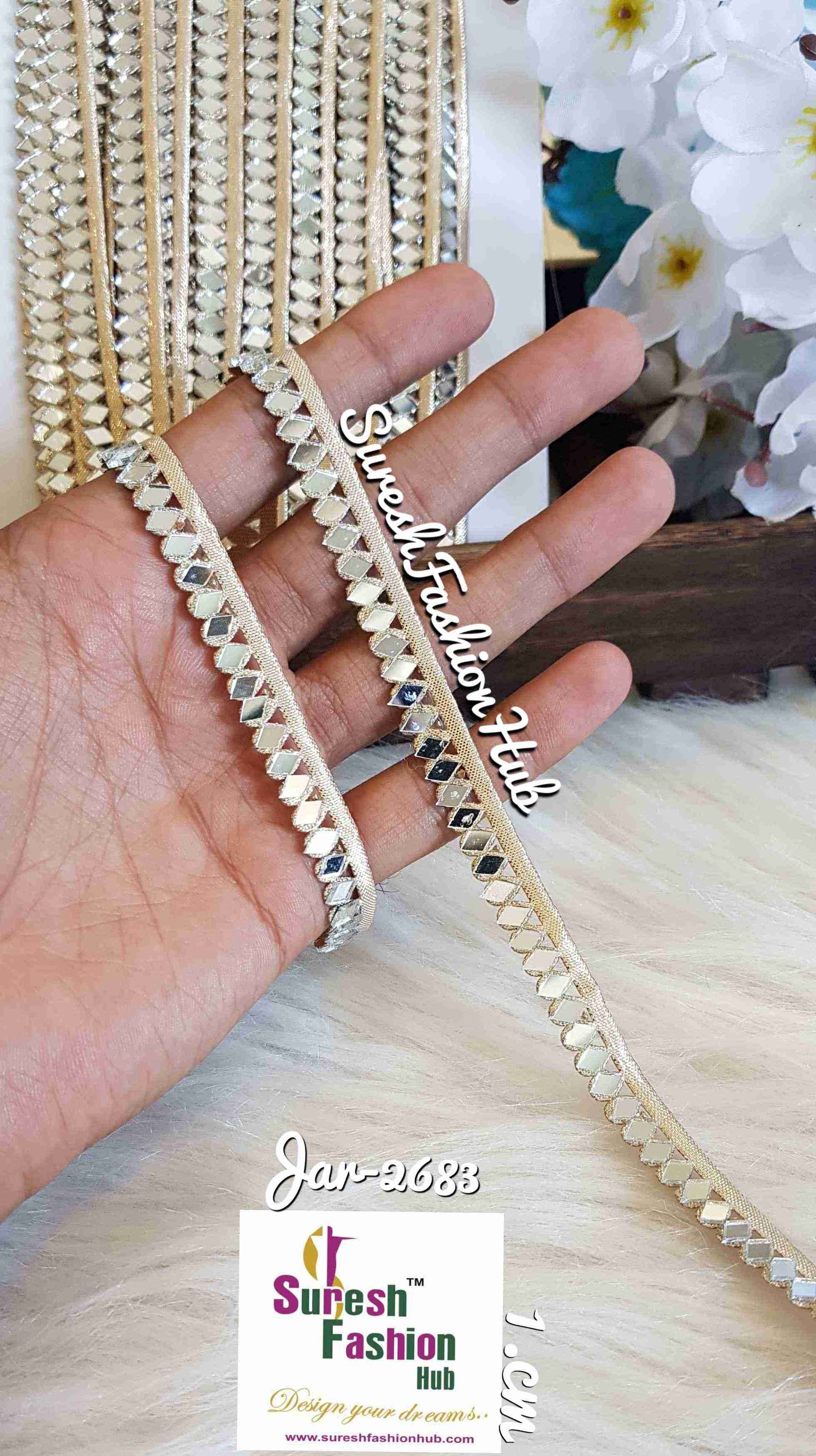 Tiny Pearl Color Kite Shaped Mirror Designer Trim
