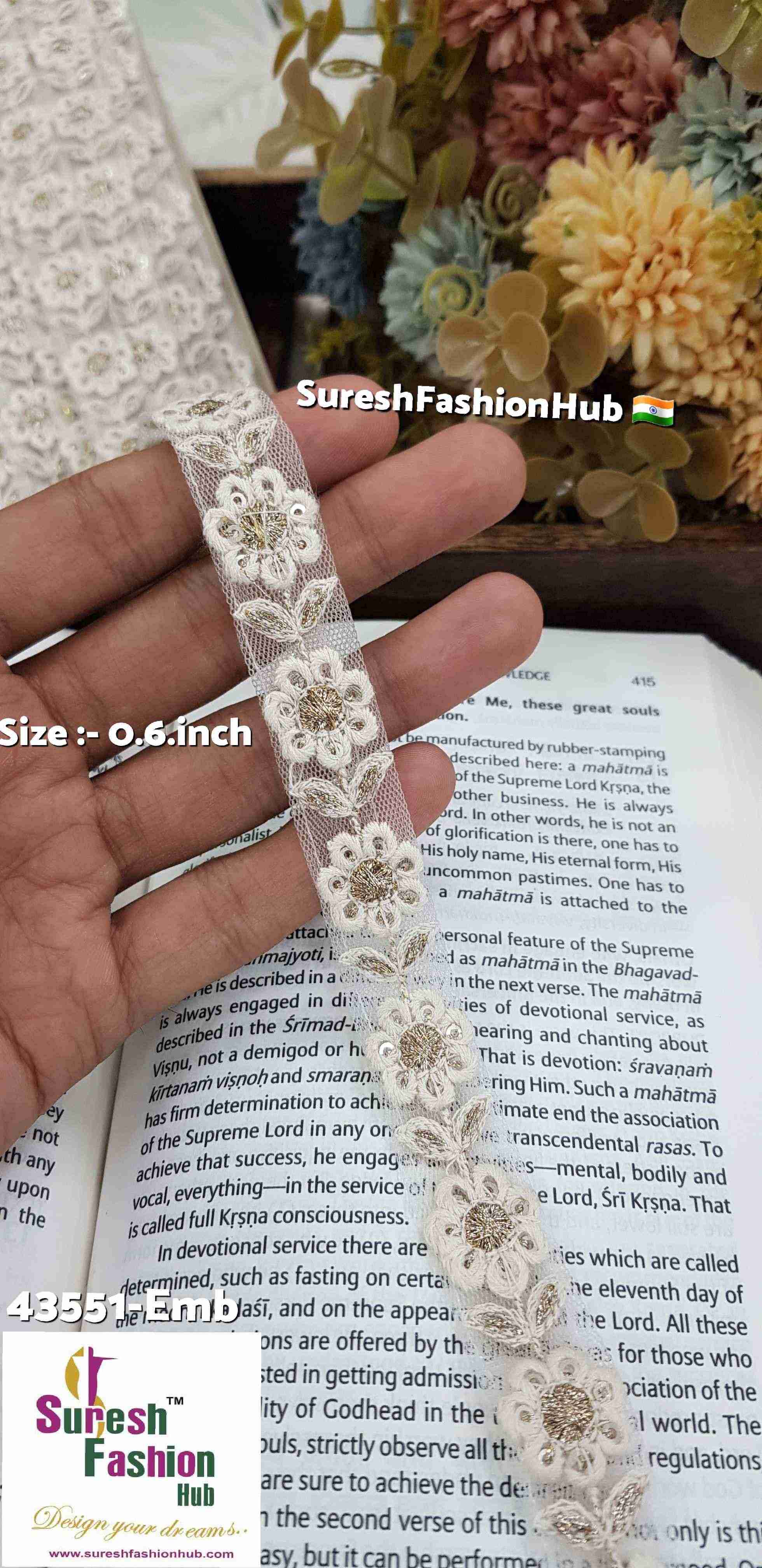Antique Zari Floral Leaf Lakhnavi Lace