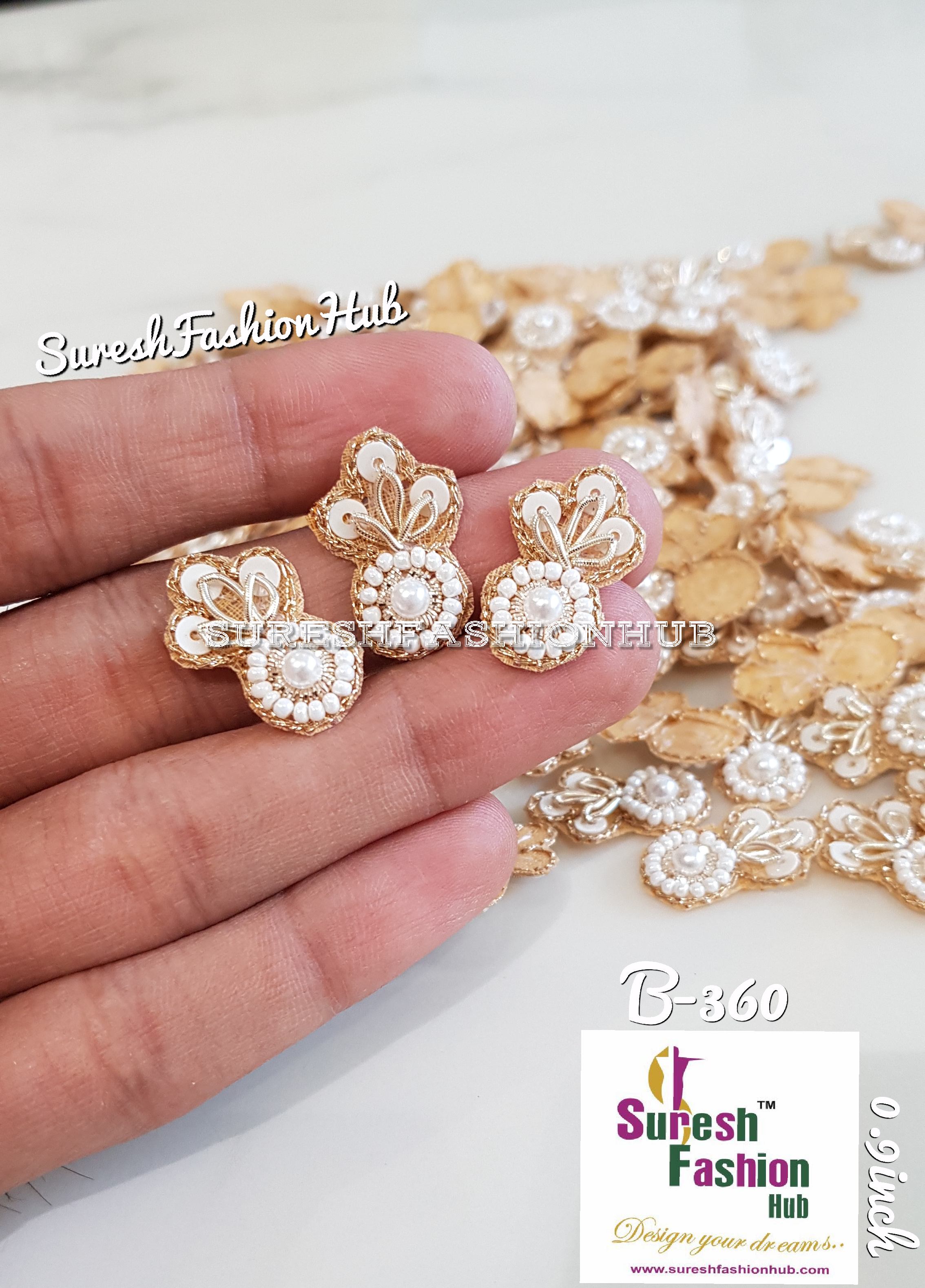 Tiny Circular Pearls & Beads Embellished Butties