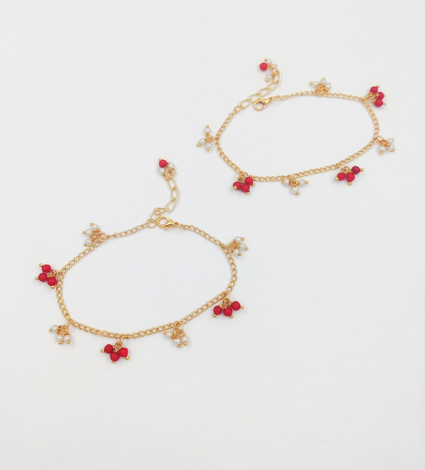 Dangling Beads Anklets - Red, Off White
