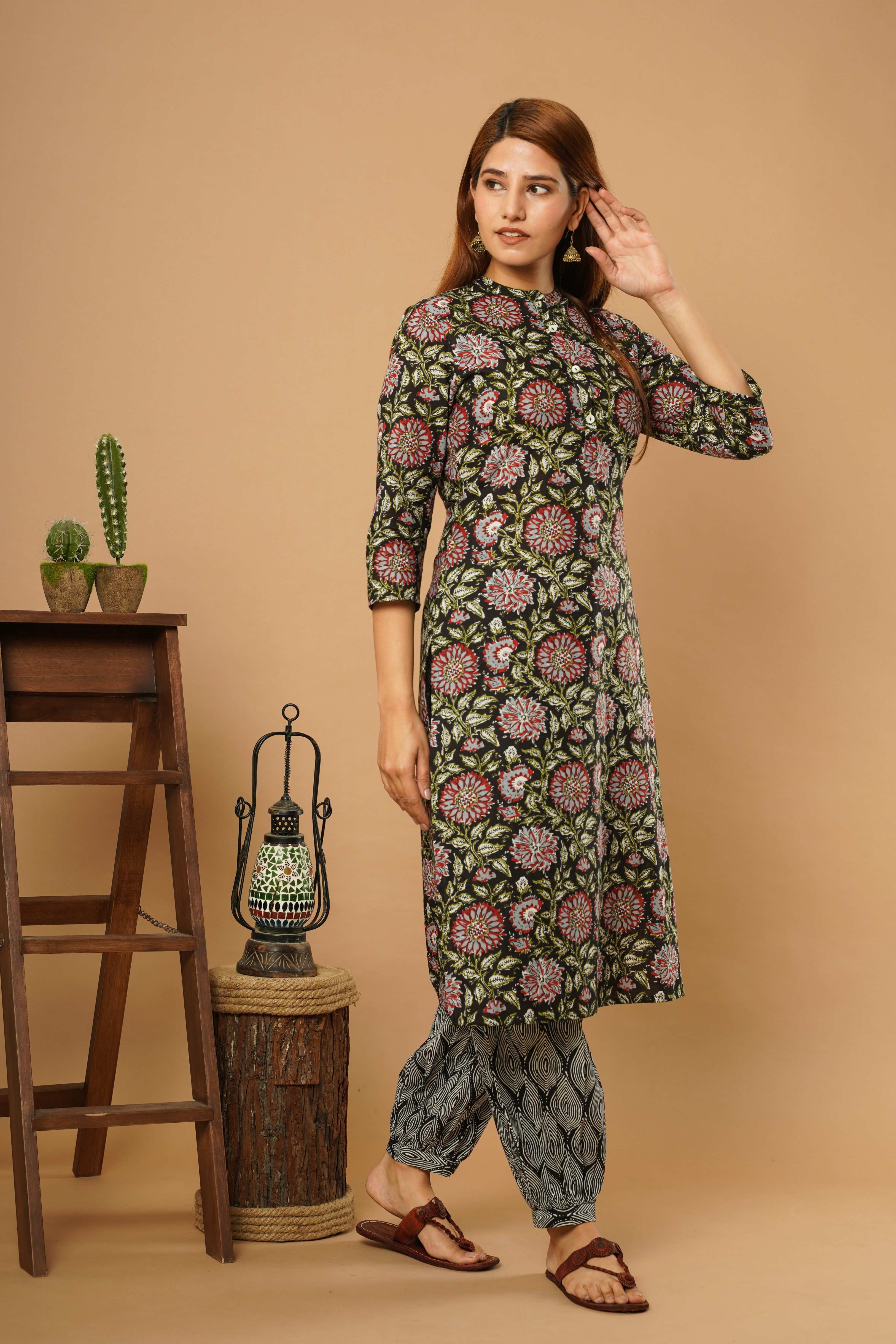 BLACK PRINTED KURTA WITH PANT