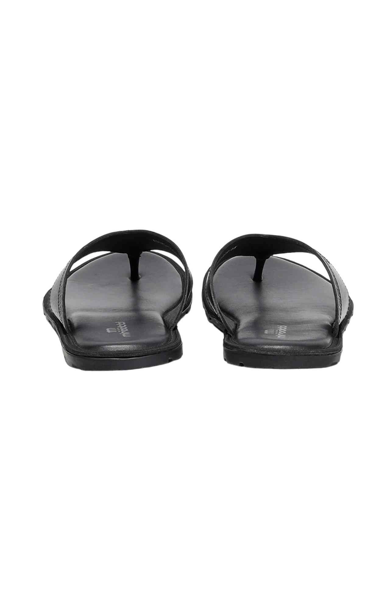 Men Black Ultra-Comfort Casual Flip-Flops