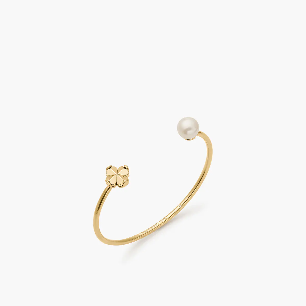 Spade Flower Pearl Cuff