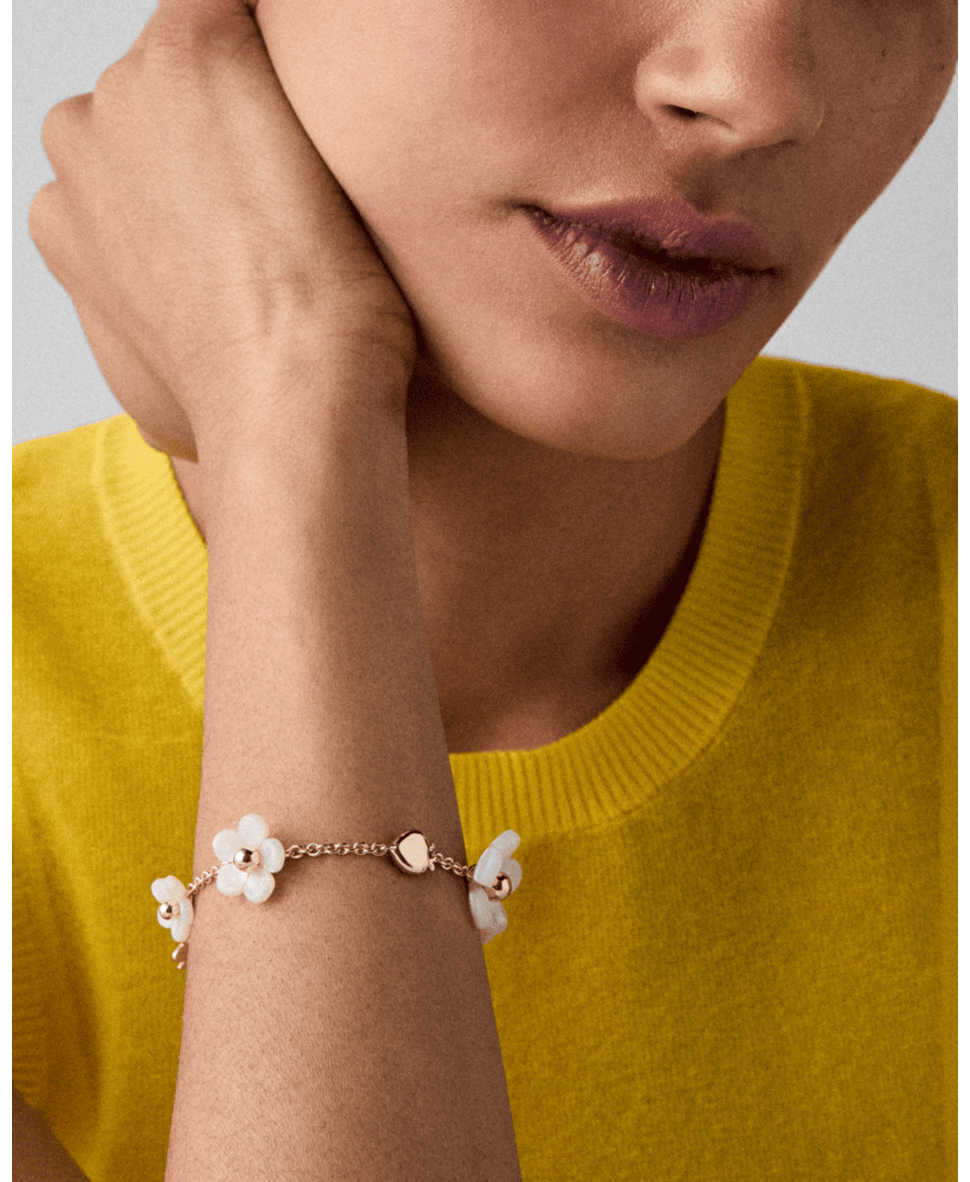 Summer Daze Flower Scatter Bracelet