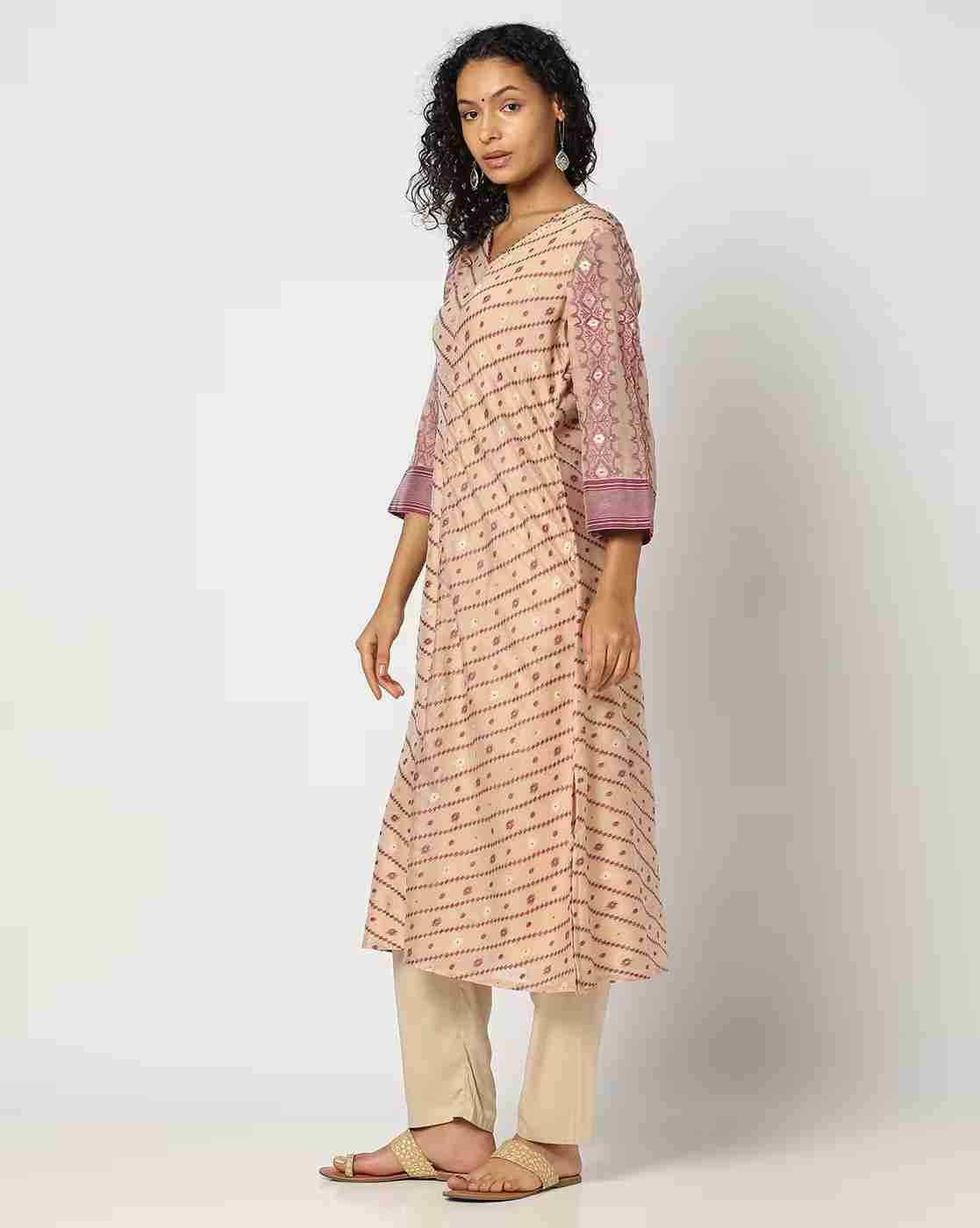 KRITA | Women Jamdani Straight Kurta